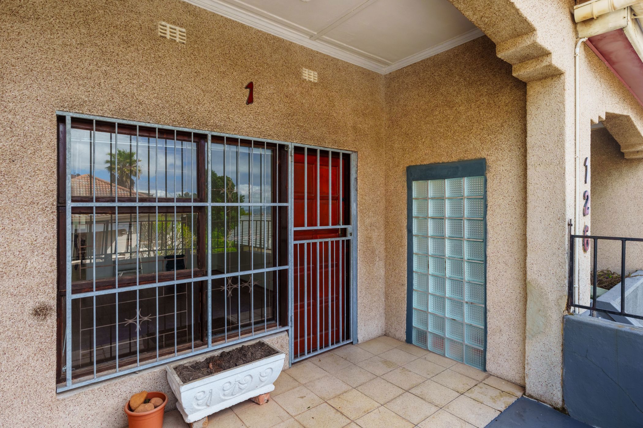 3 Bedroom Apartment For Sale Walmer Estate (Cape Town) KW1629899