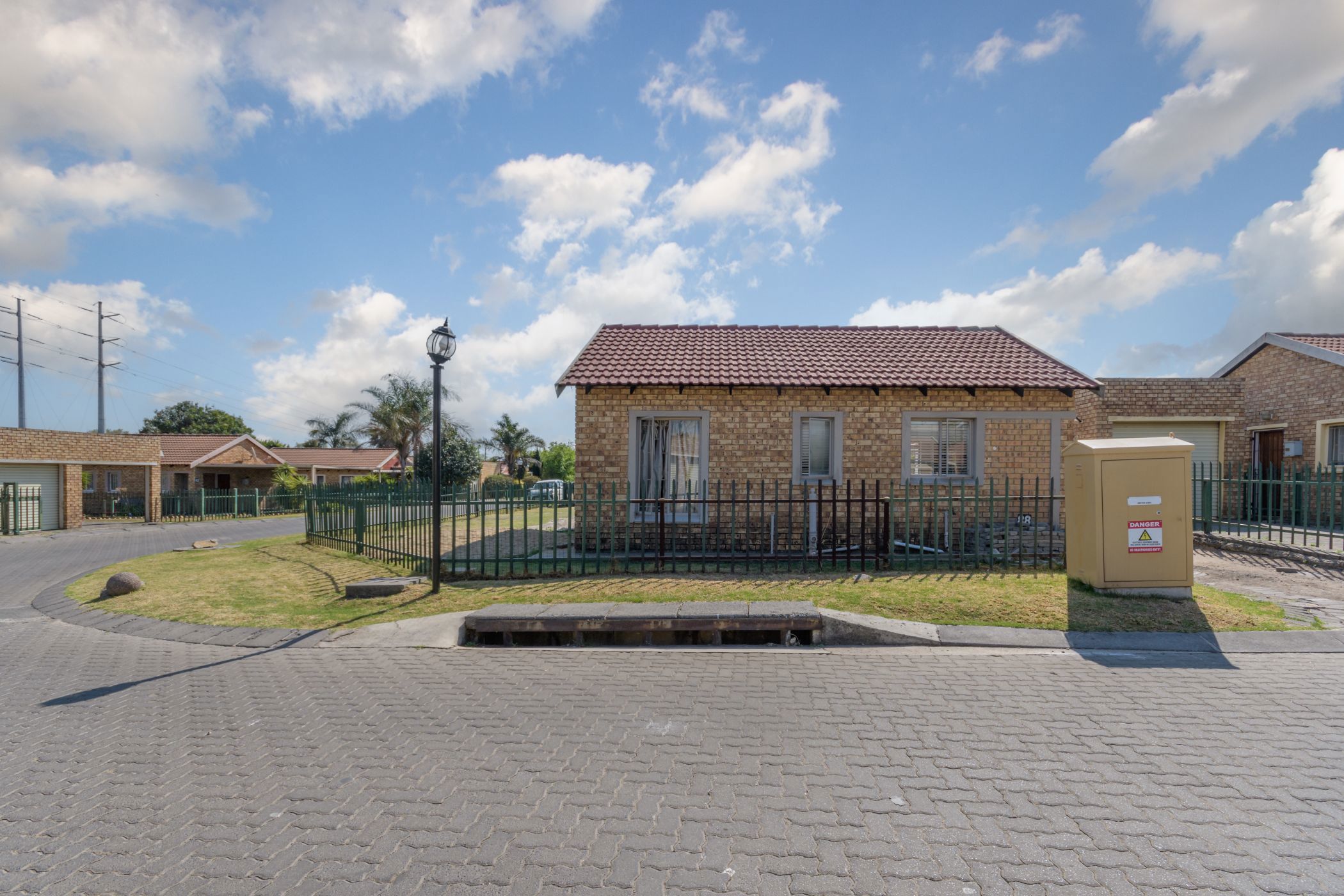 2 Bedroom House For Sale Rhodesfield KTP1627690 Pam Golding