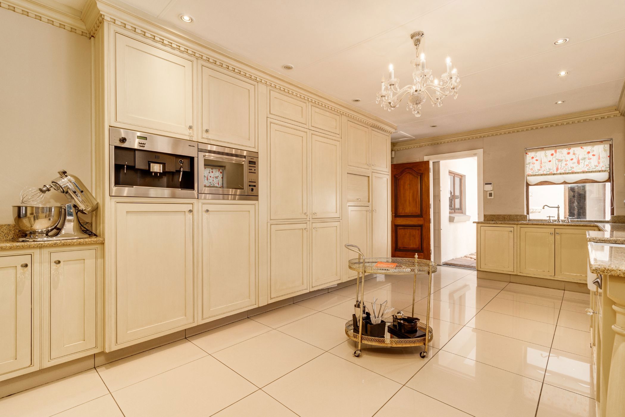 5 Bedroom House For Sale Houghton Estate HP1634331 Pam Golding