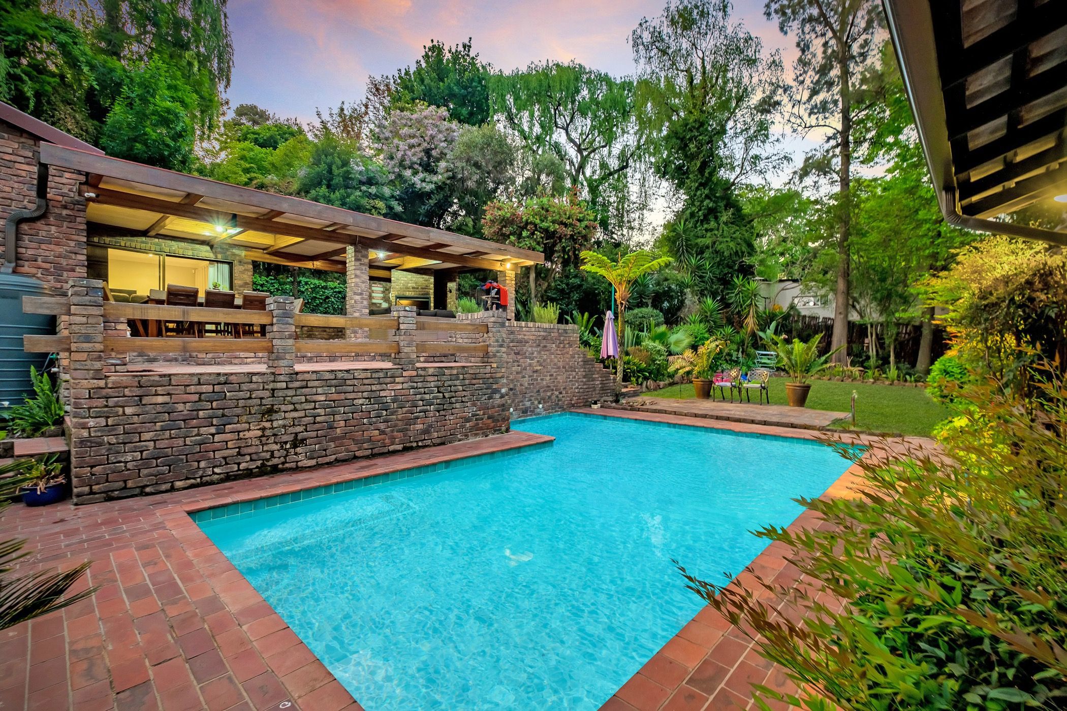 4 Bedroom House For Sale Hurlingham Manor HP1631561 Pam Golding