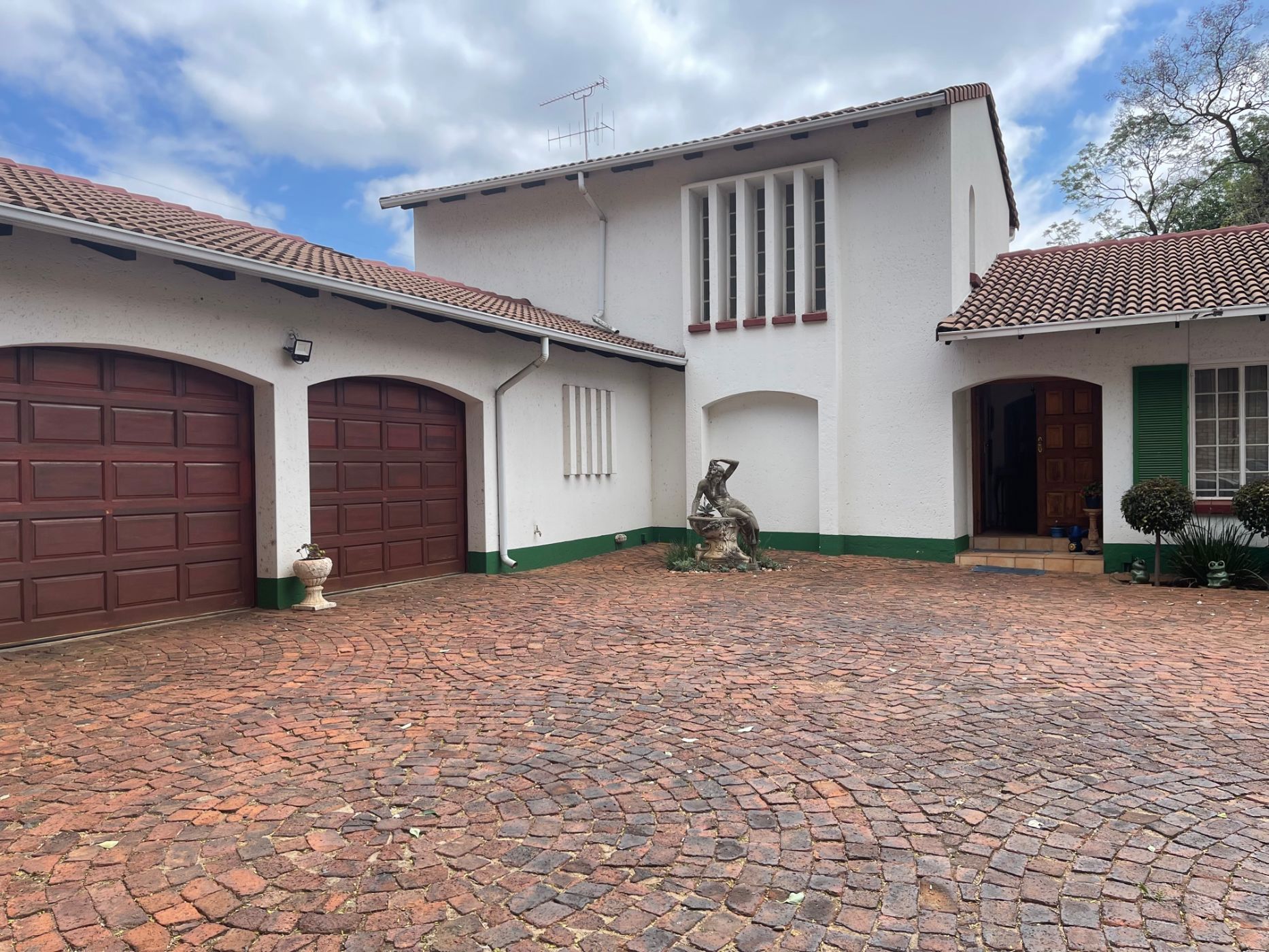 3 Bedroom House For Sale Brooklyn (Pretoria East) PT1631355 Pam