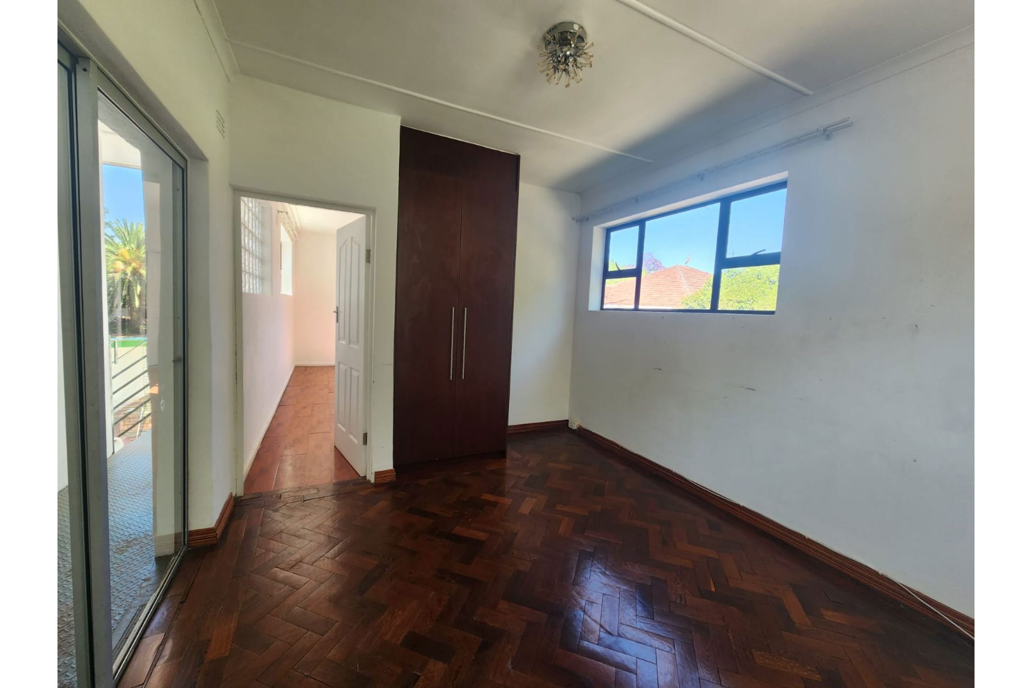 5 Bedroom House For Sale Observatory (Johannesburg) BED1634380