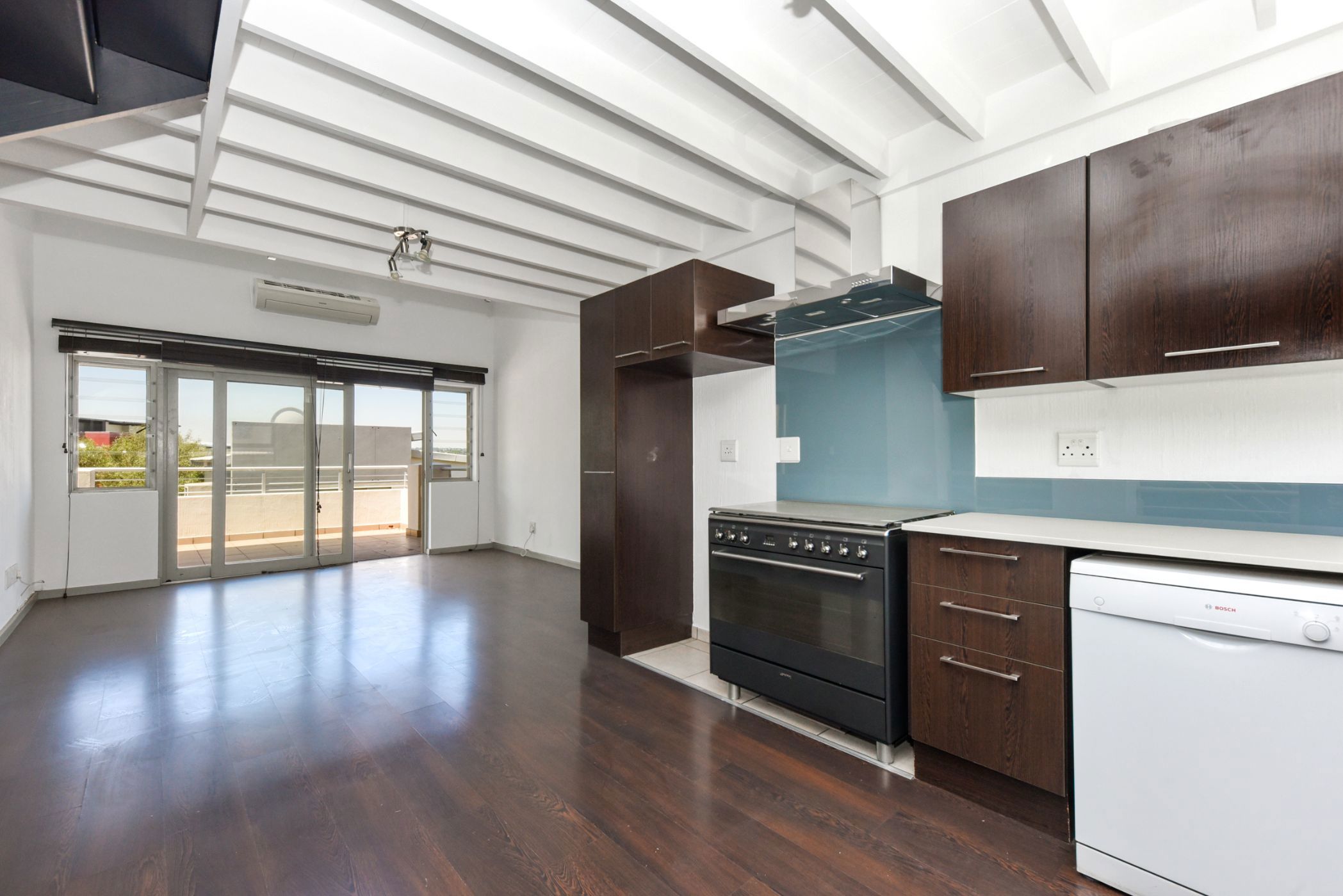 2 Bedroom Apartment For Sale Beverley FW1634463 Pam Golding