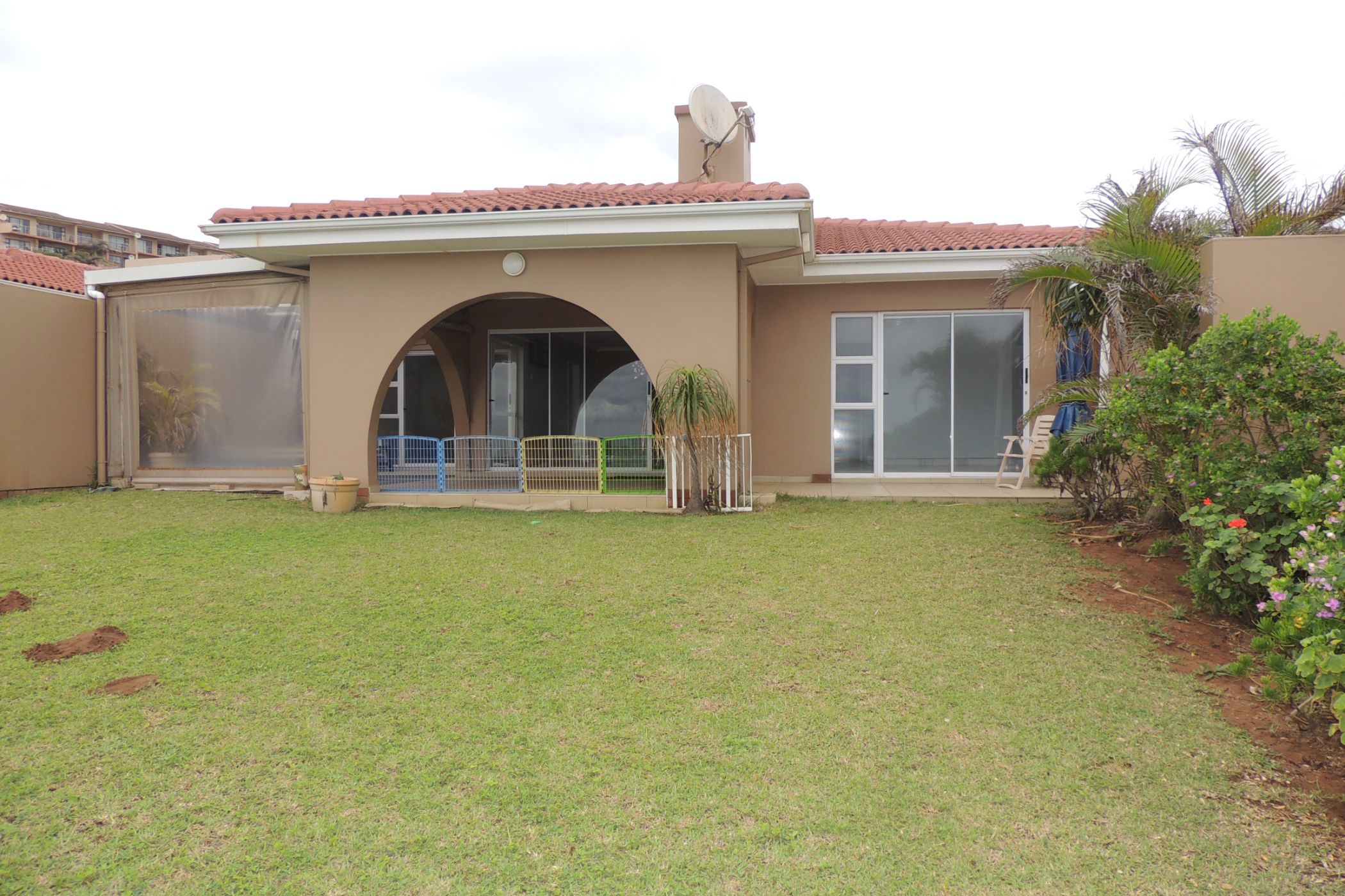 3 Bedroom Apartment For Sale Winklespruit 1WB1632270 Pam Golding