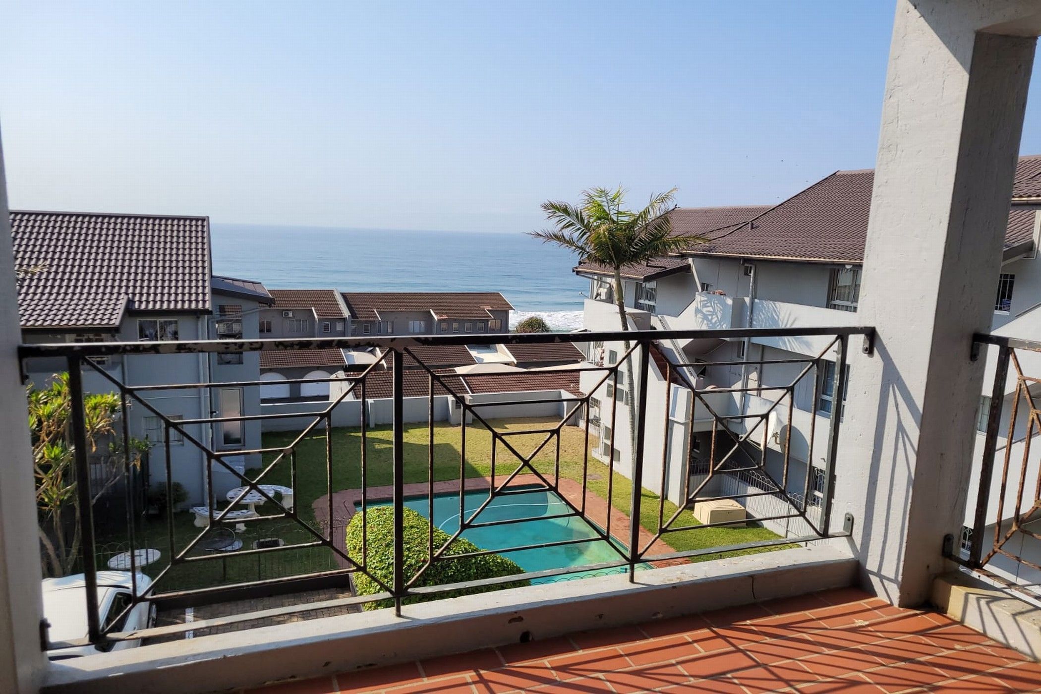 2 Bedroom Apartment For Sale Winklespruit 1WB1631142 Pam Golding