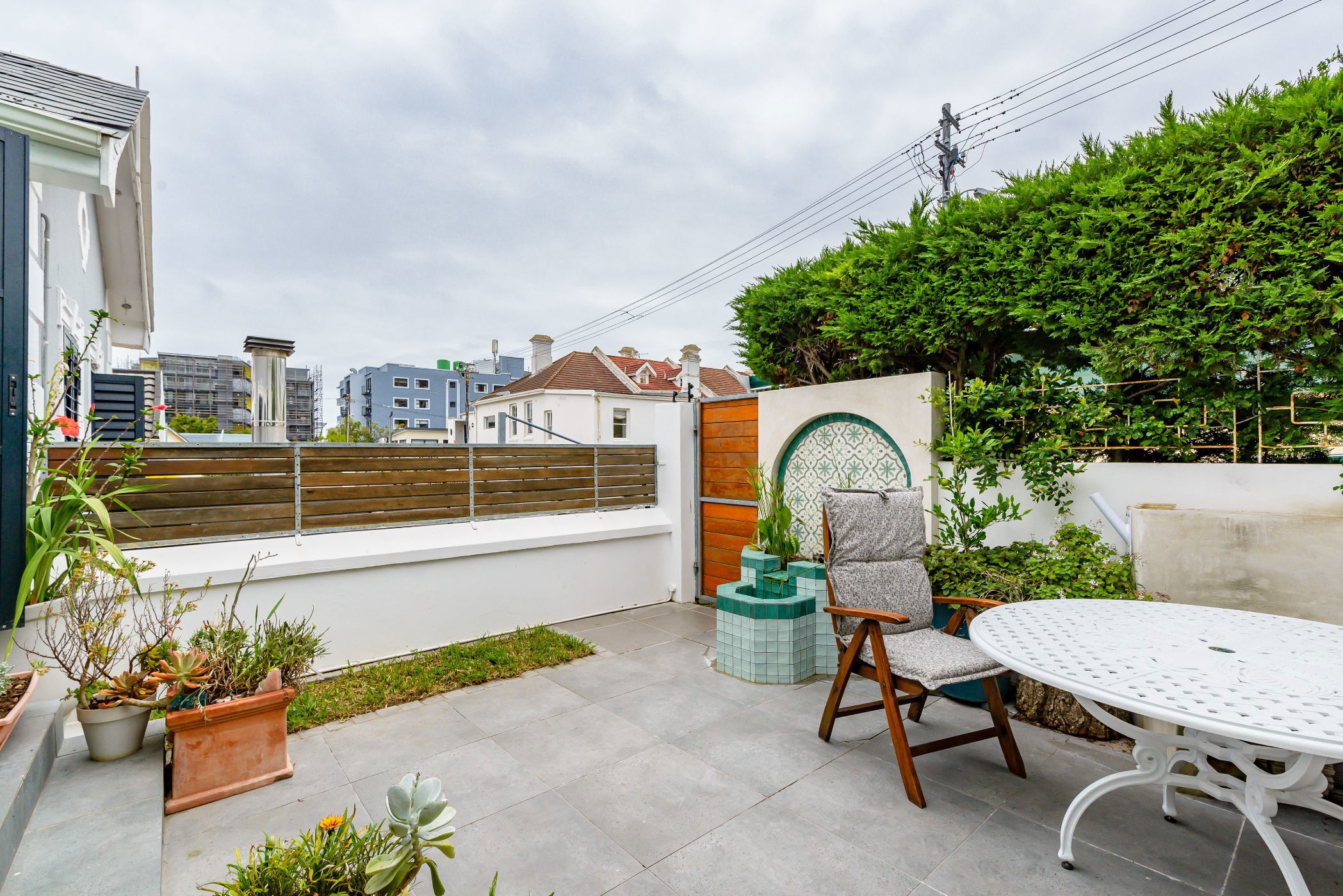 2 Bedroom House For Sale Sea Point AS1633166 Pam Golding Properties