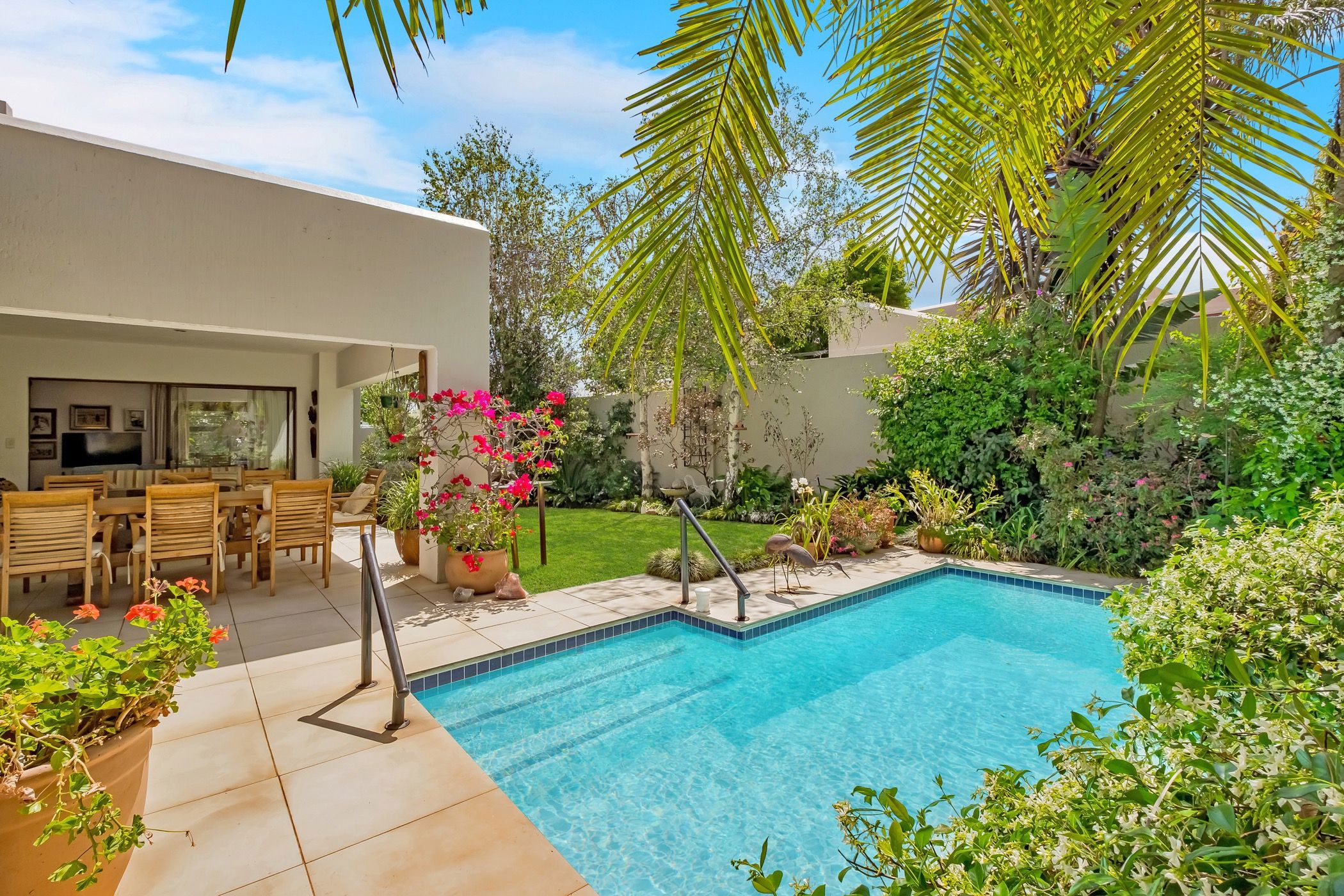 3 Bedroom Cluster House For Sale River Club (Sandton) HP1634579