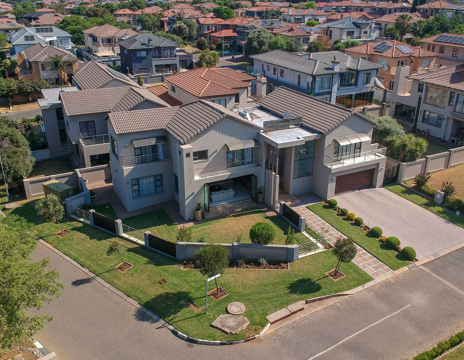 4 Bedroom House For Sale Aspen Hills Nature Reserve 1GV1632717