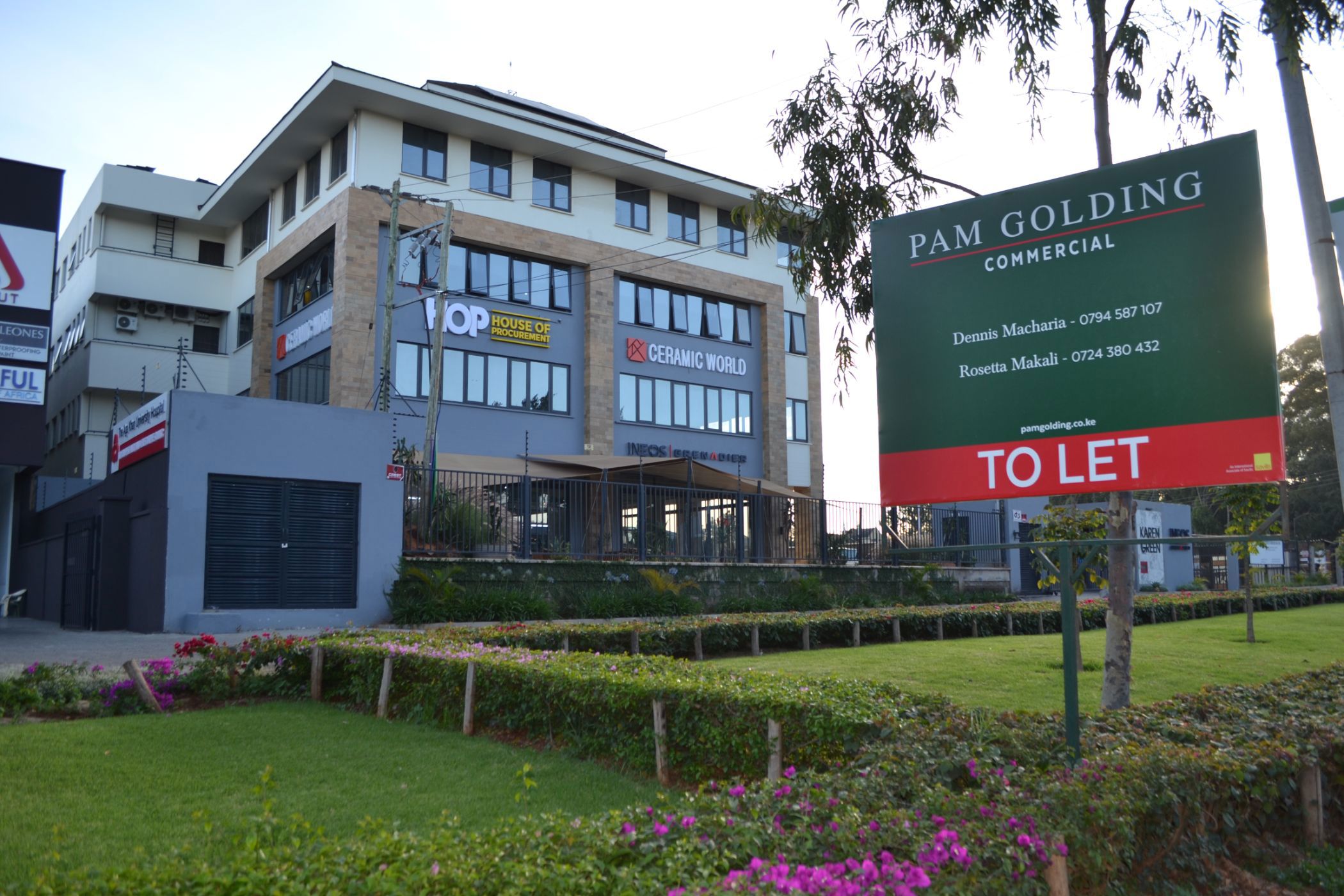 845 m&sup2; commercial office to rent in Karen (Kenya)