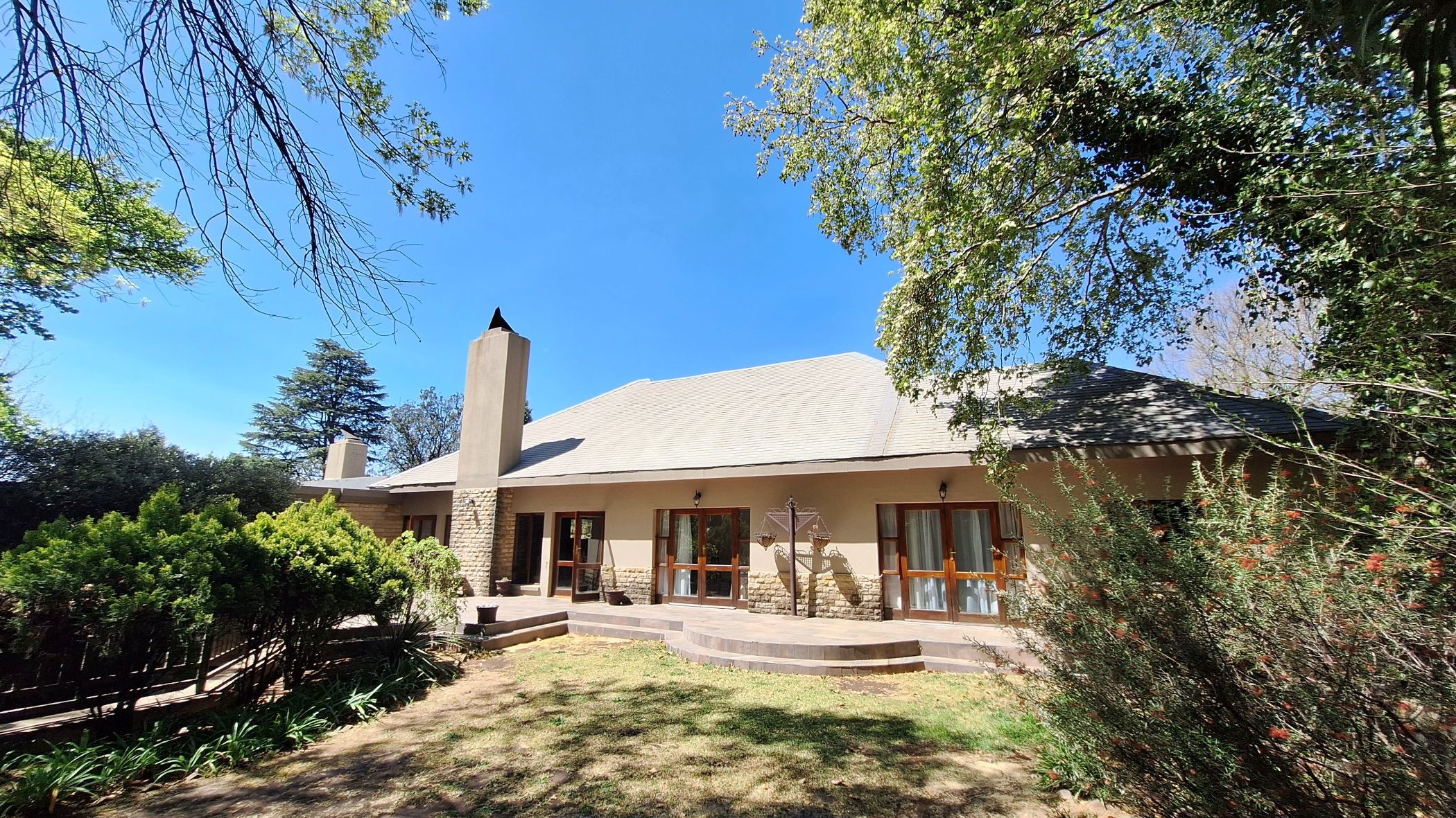 5 Bedroom House For Sale Eureka (Bethlehem) 1BTH1631172 Pam