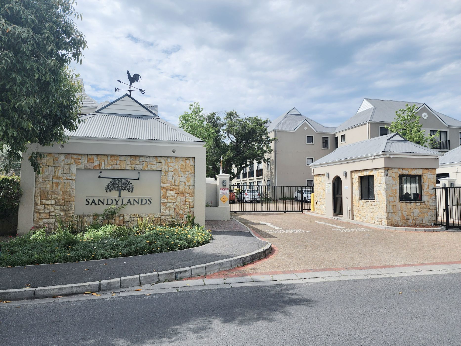 2 Bedroom Apartment For Sale Silver Oaks 1KV1631591 Pam Golding