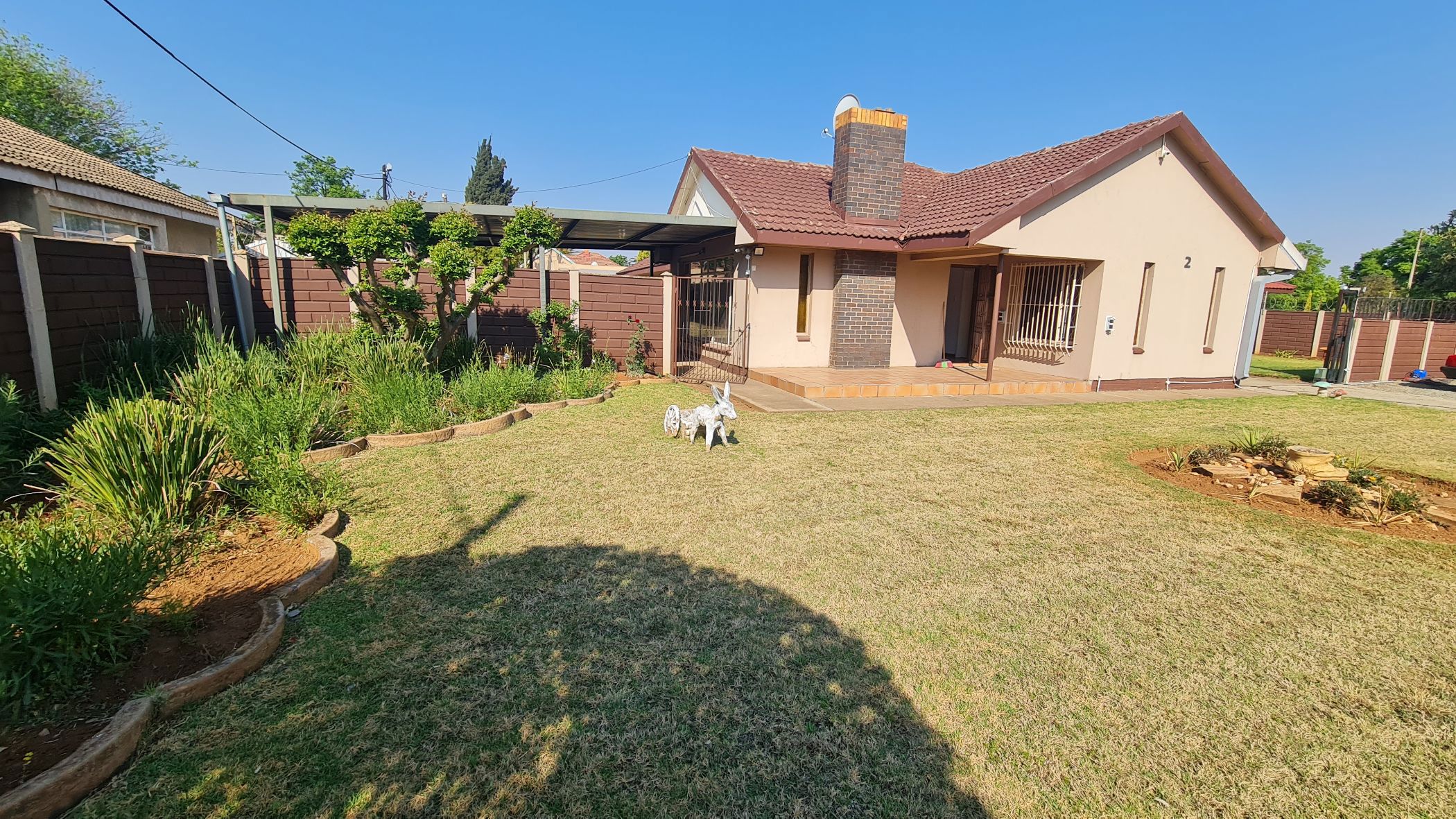 4 Bedroom House For Sale Three Rivers North 1VT1631410 Pam