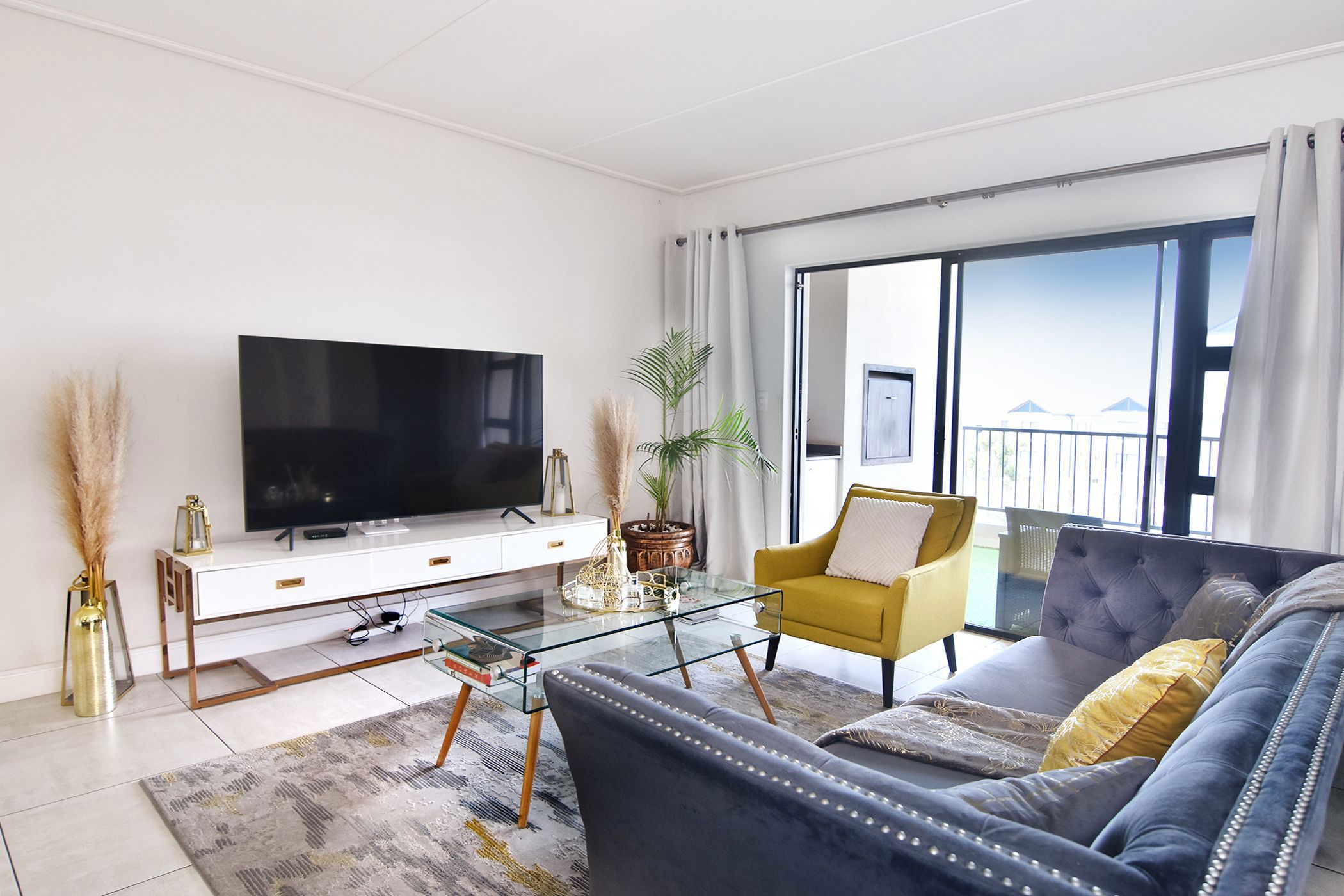 3 Bedroom Apartment For Sale Waterfall (Midrand) MR1632223 Pam Golding Properties