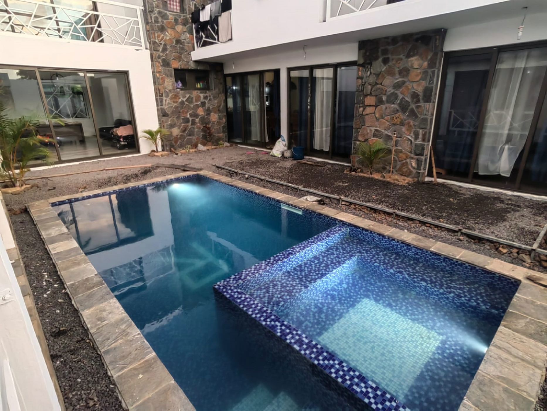 6 Bedroom House For Sale Grand Gaube (Mauritius) MPR1632497 Pam