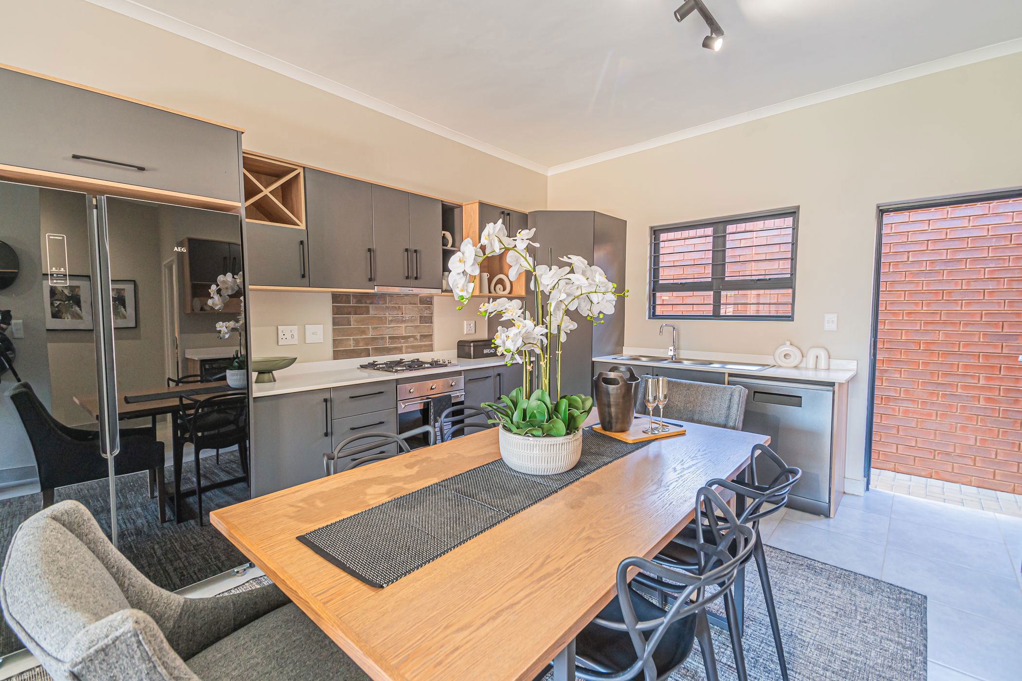 3 bedroom townhouse for sale in Olympus AH