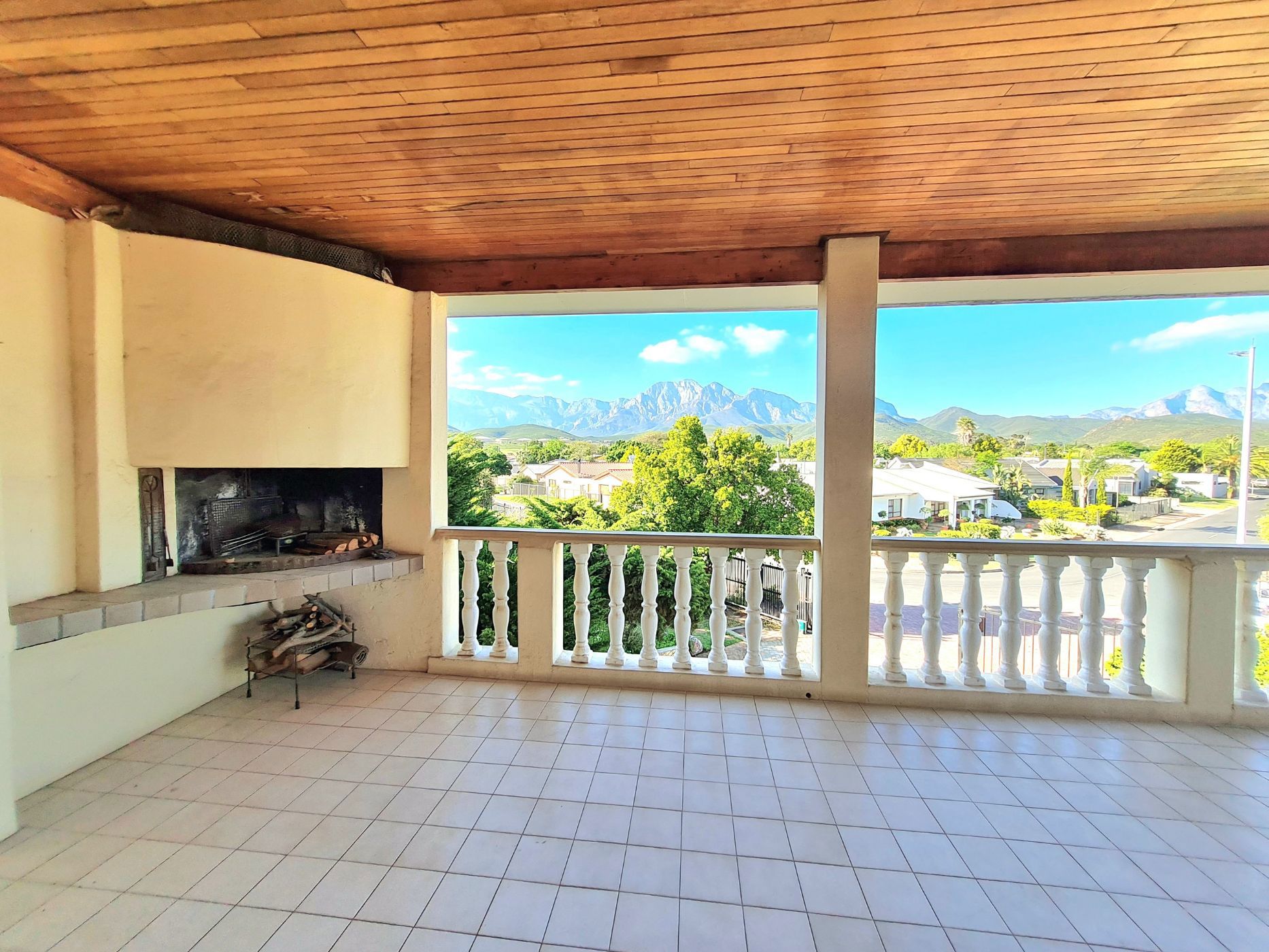 4 Bedroom Doublestorey House For Sale Fairy Glen TK1633522 Pam