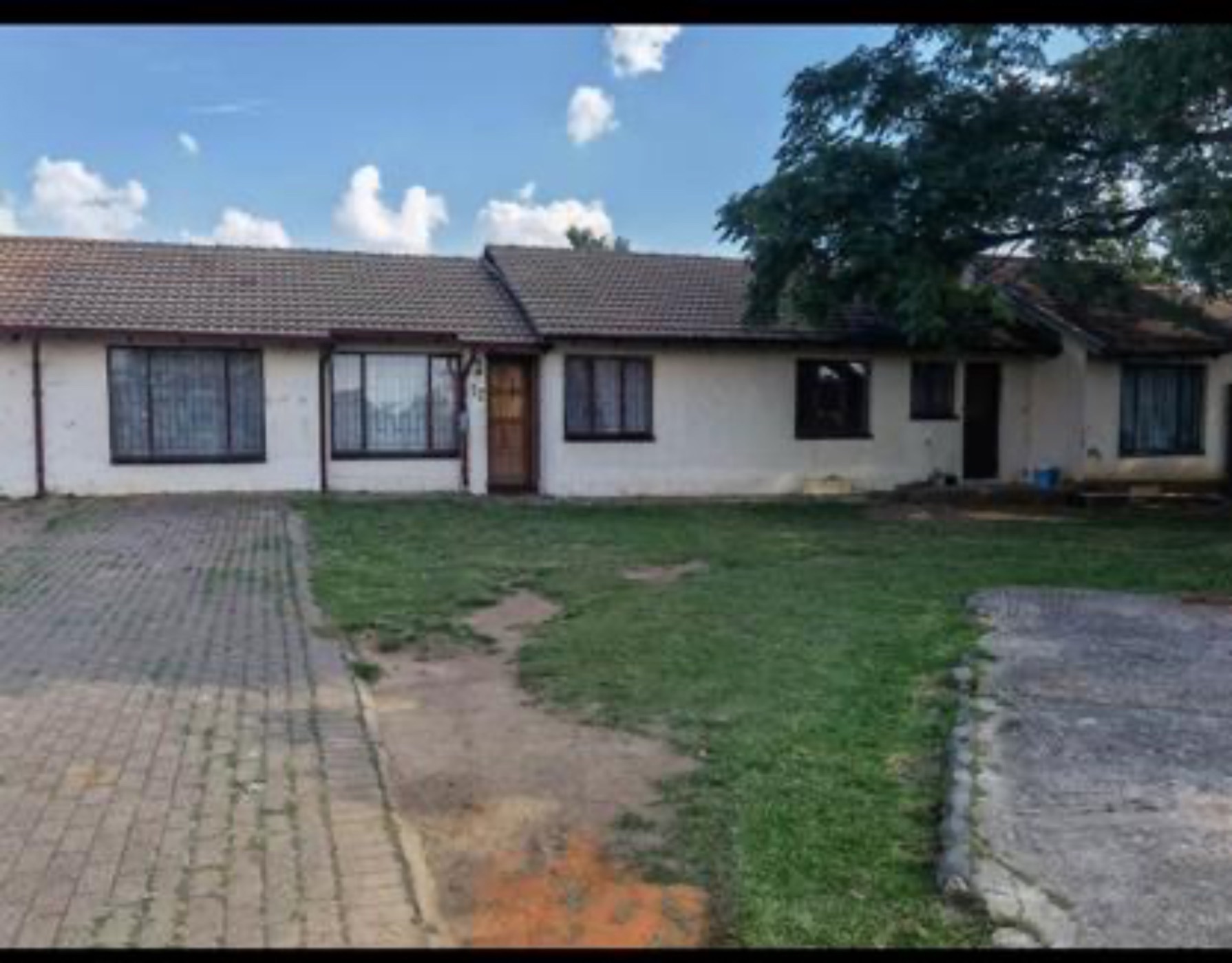 5 Bedroom House For Sale Brakpan North 1BJ1633076 Pam Golding