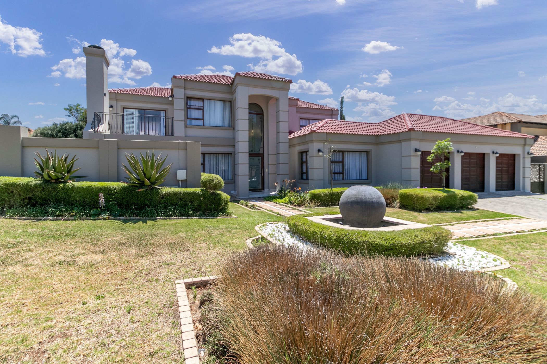 3 Bedroom House For Sale Aspen Hills 1GV1633330 Pam Golding