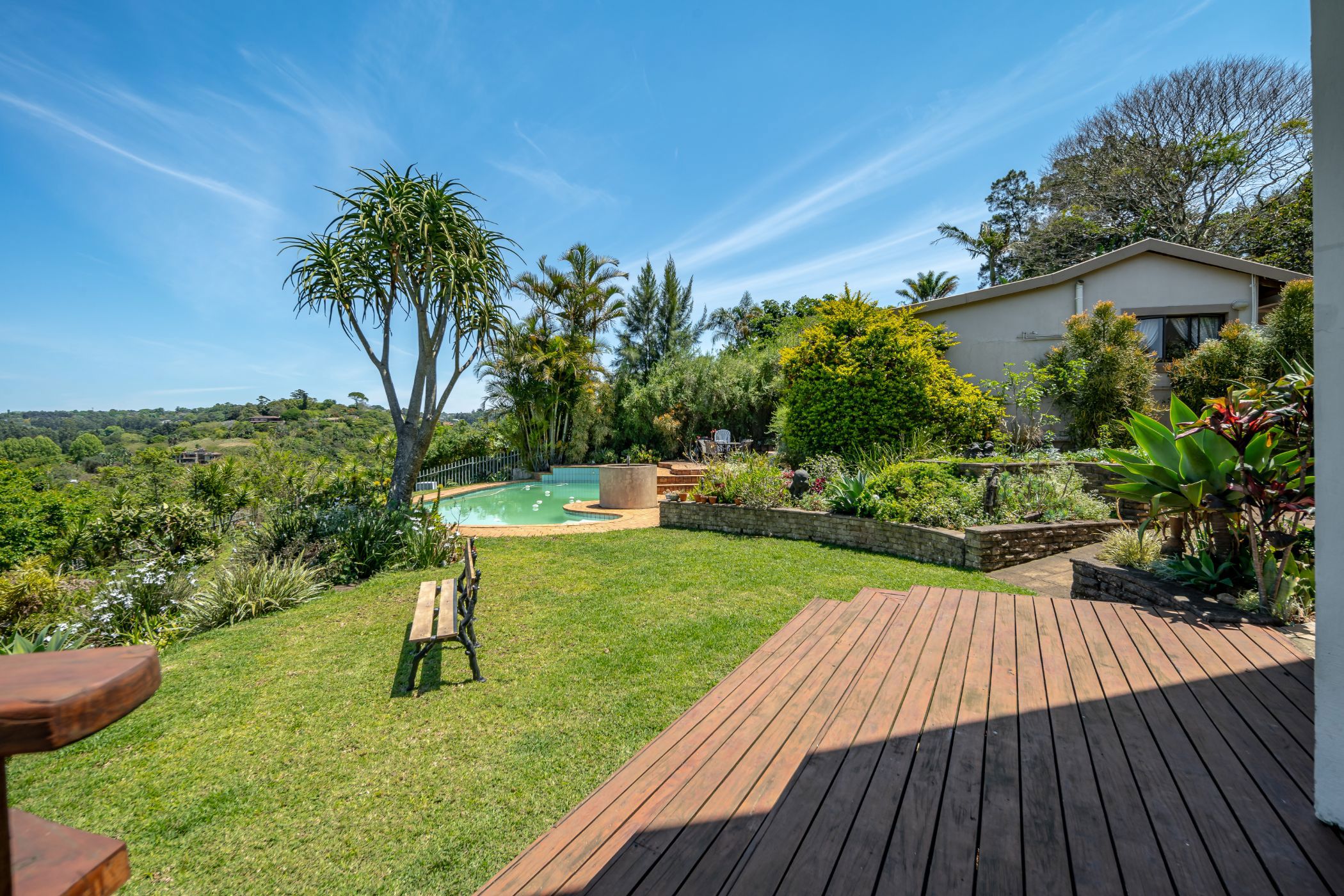 6 Bedroom House For Sale Forest Hills 1KF1633668 Pam Golding