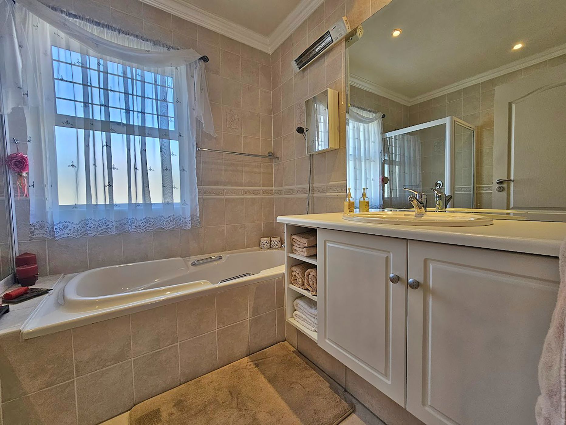 3 Bedroom House For Sale Three Rivers East 1VT1633607 Pam Golding