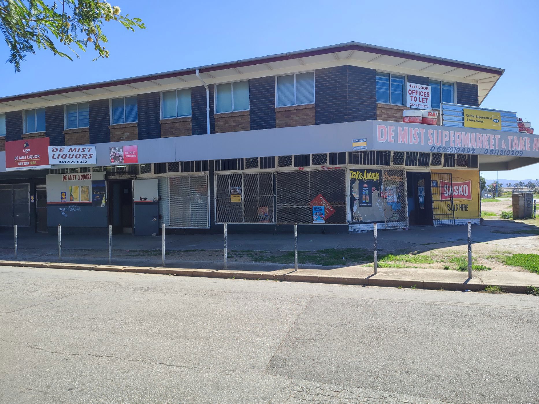 435 m&sup2; commercial building for sale in De Mist