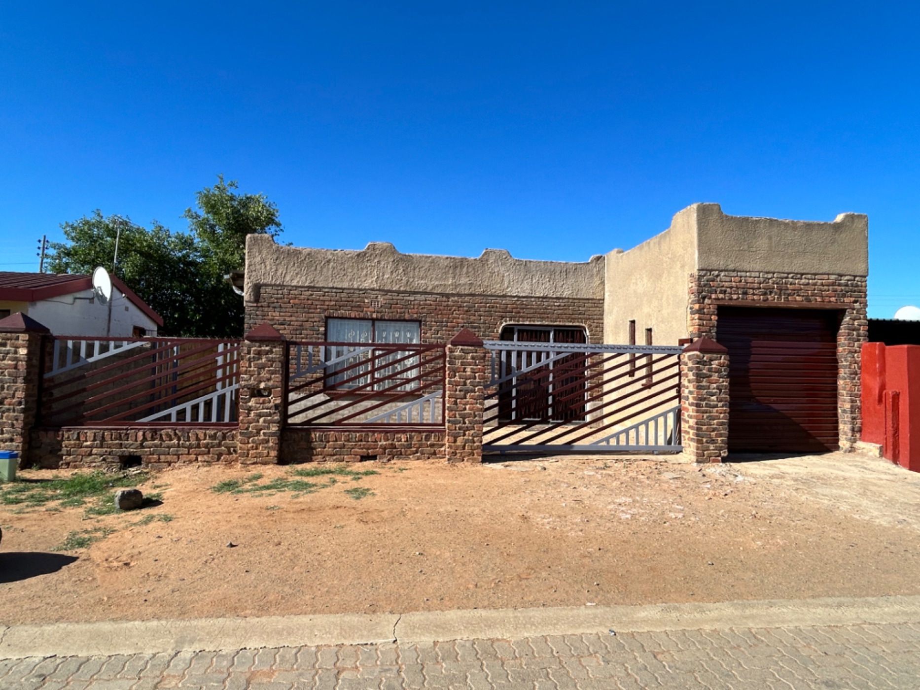 3 Bedroom House For Sale Vergenoeg (Kimberley) 1KJ1633979 Pam
