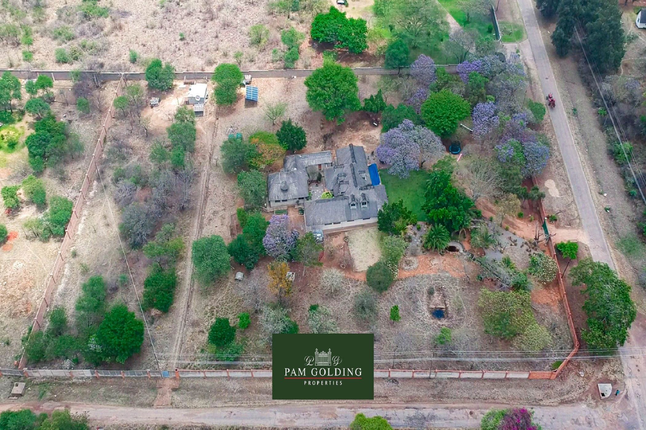 5 Bedroom House For Sale Bulawayo (Zimbabwe) 3ZB1634088 Pam