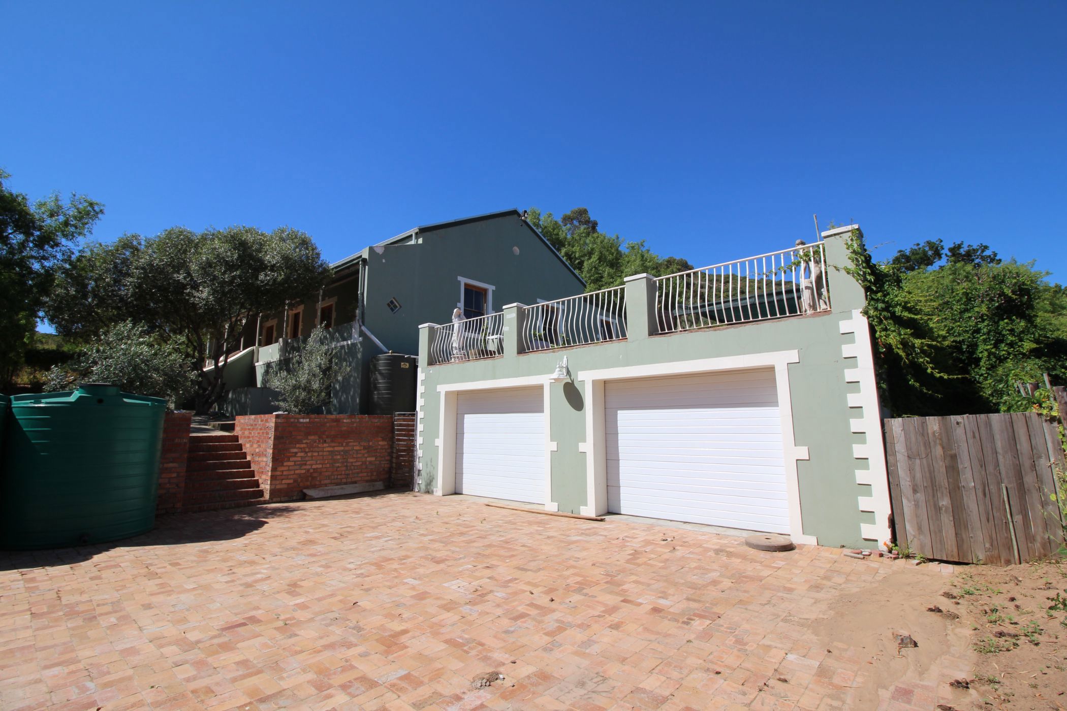 4 Bedroom House For Sale Aurora (West Coast) LA1634209 Pam