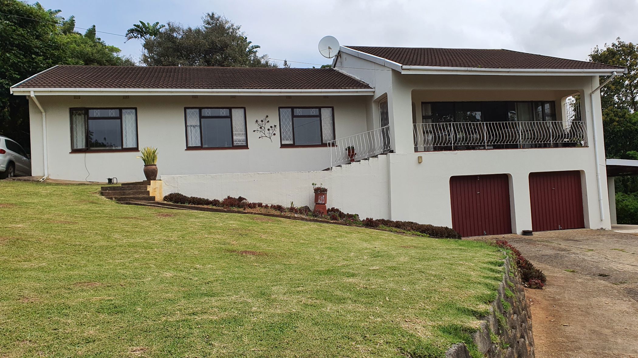 4 Bedroom House For Sale Port Edward 1PD1632149 Pam Golding Properties