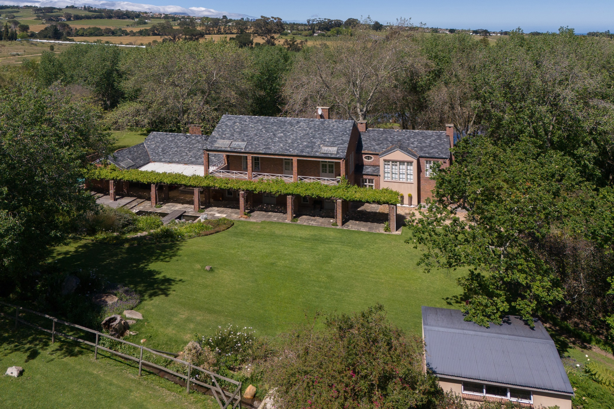 5.16 hectare Lifestyle Property For Sale Stellenbosch Farms ST1633216 Pam Golding Properties