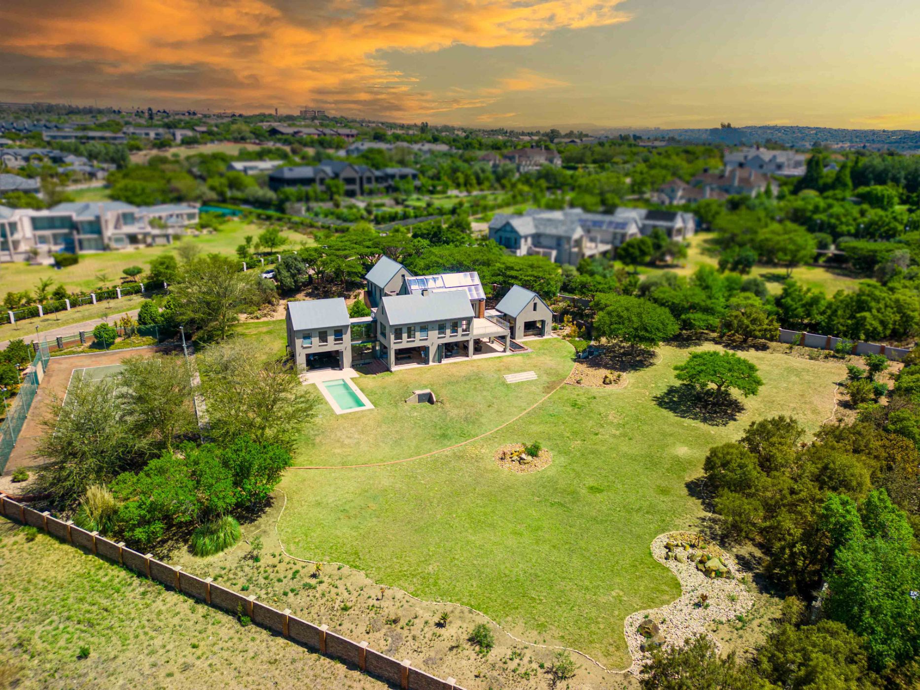 4 Bedroom House For Sale Waterfall Equestrian Estate MR1633710