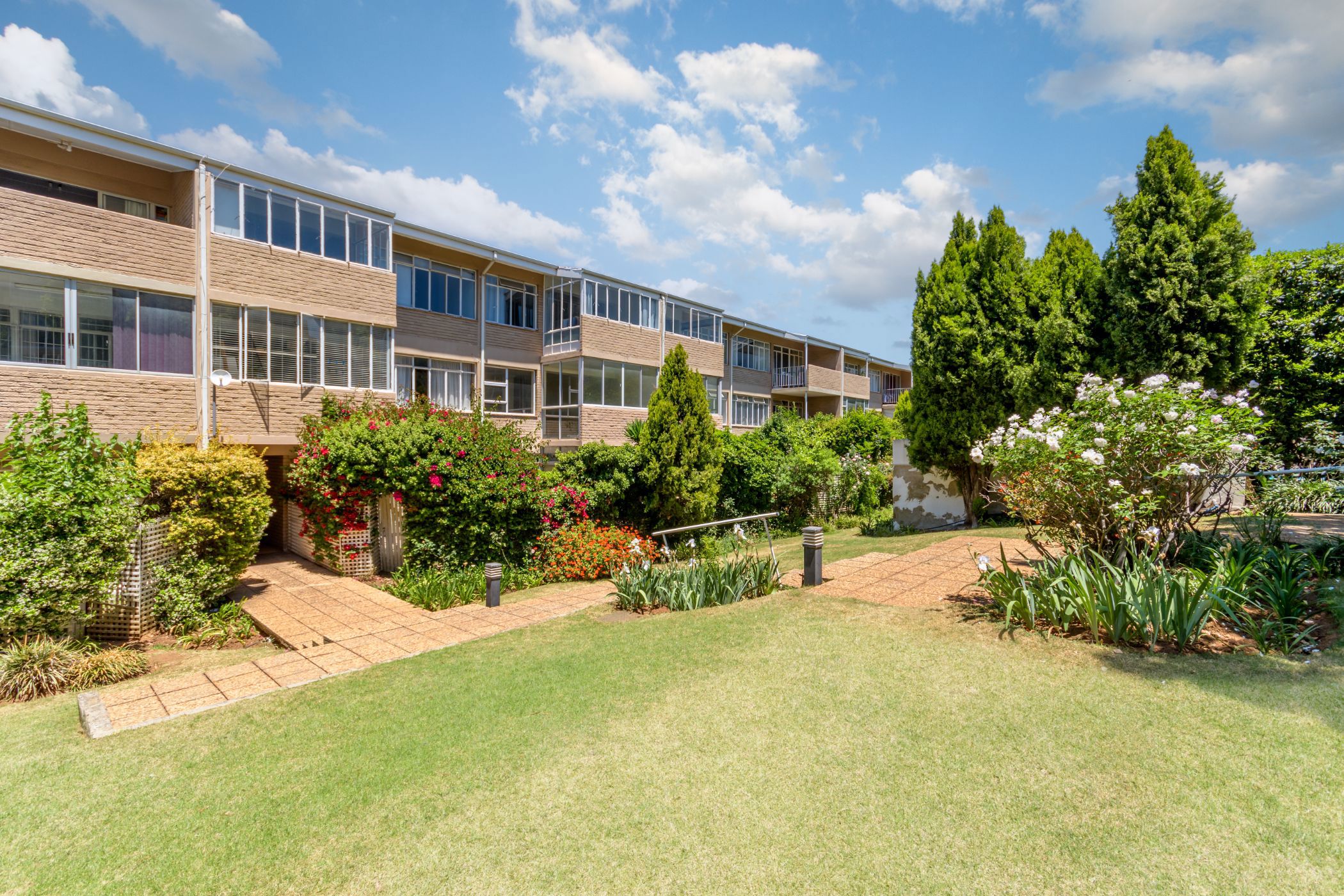 1 Bedroom Garden Apartment For Sale Glenhazel BED1632714 Pam