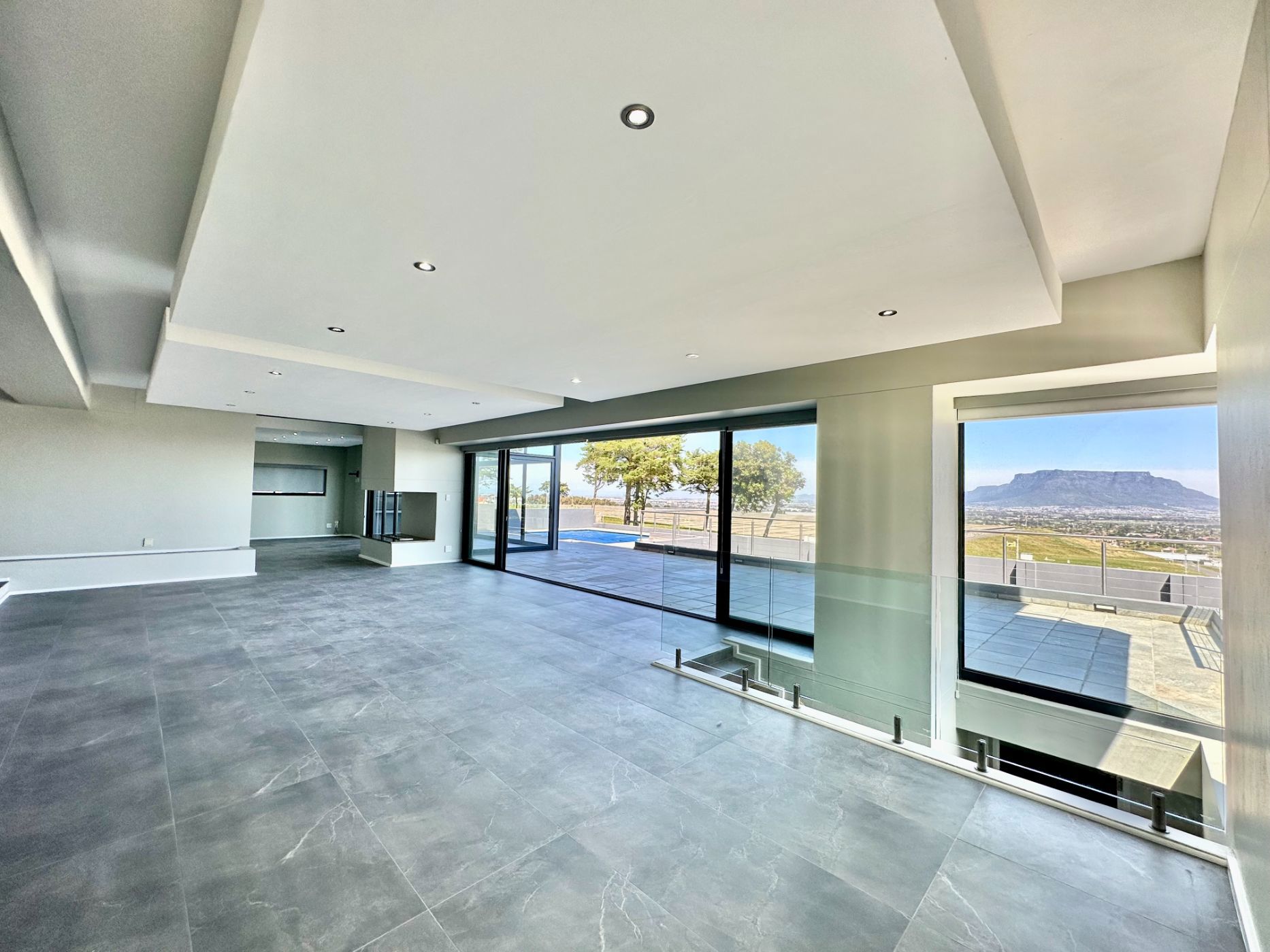 5 bedroom house for sale in Baronetcy Estate