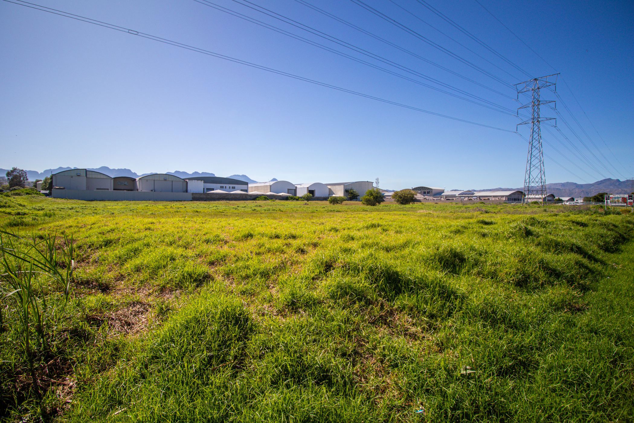 11204 m&sup2; commercial vacant land for sale in Somerset West