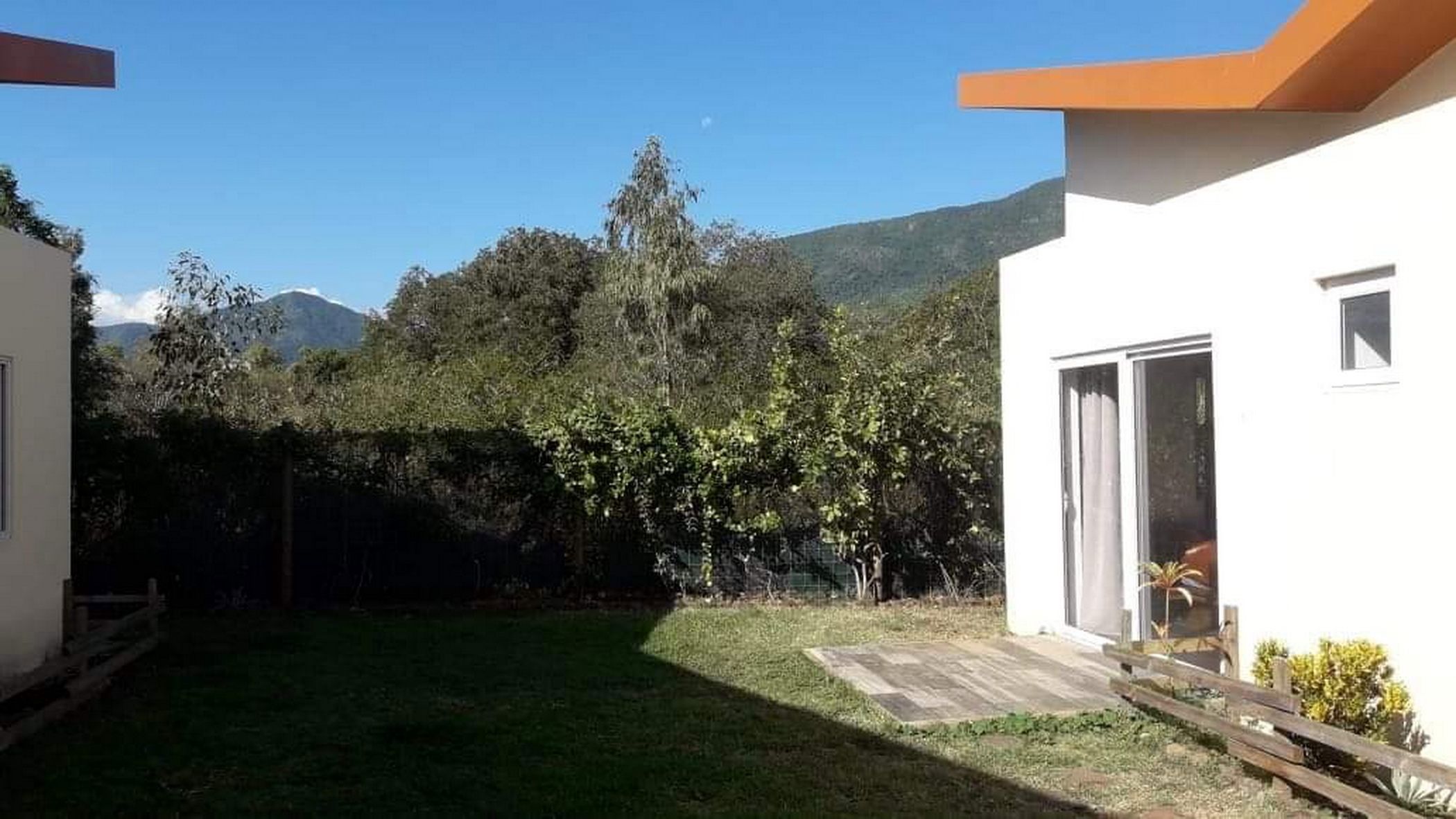 3 Bedroom House To Rent Black River (Mauritius) MUR1632601 Pam