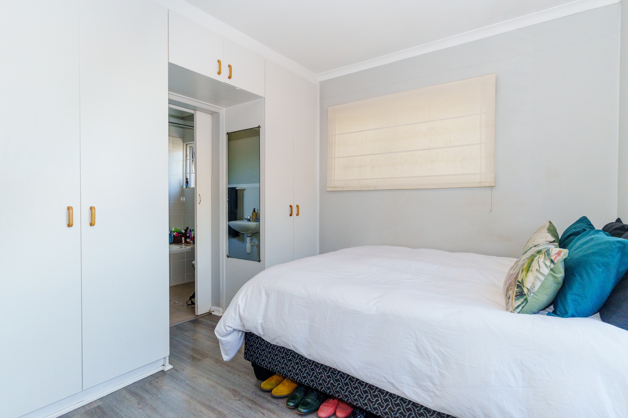 Apartment For Sale Rosebank (Cape Town) KW1635364 Pam Golding