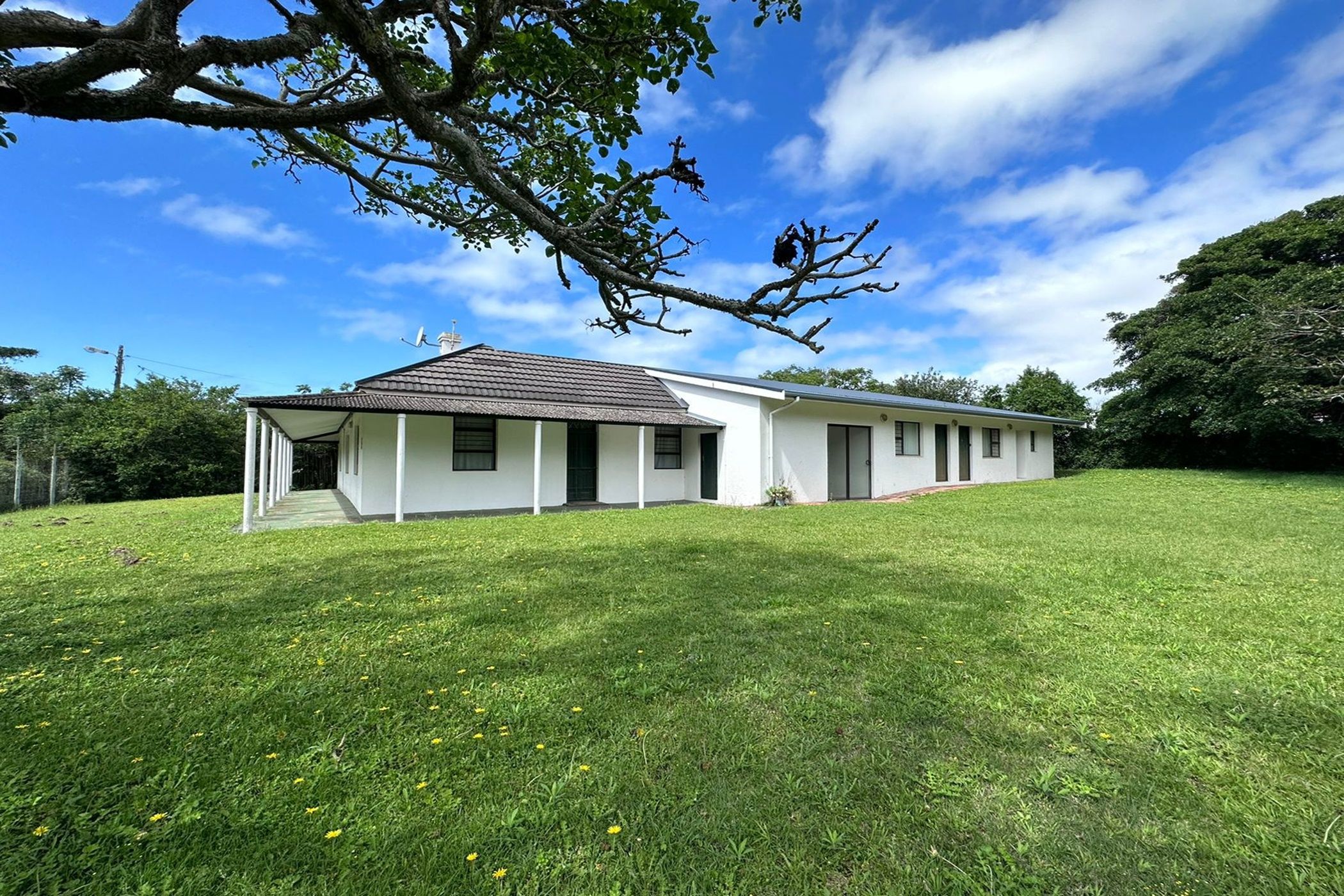 8 Bedroom House For Sale West Bank (Port Alfred) 1PF1634028 Pam