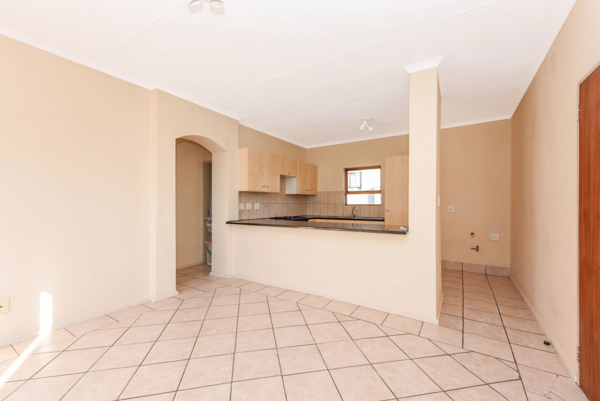 2 Bedroom Apartment For Sale Eagle Trace Estate FW1633619 Pam