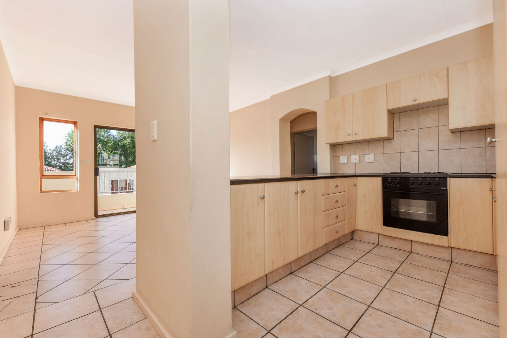 2 Bedroom Apartment For Sale Eagle Trace Estate FW1633619 Pam