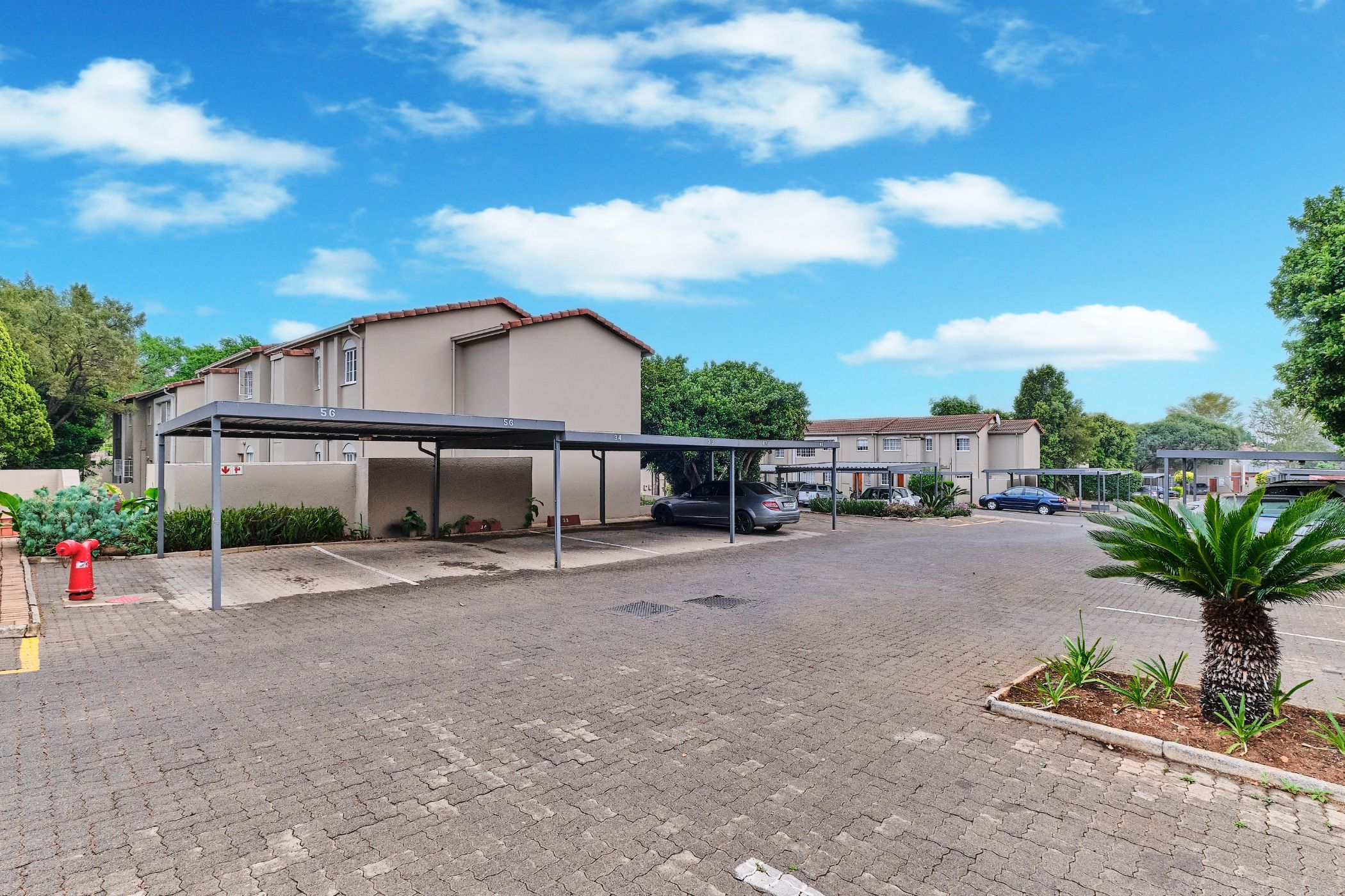 3 Bedroom Apartment For Sale Robindale RAN1633775 Pam Golding