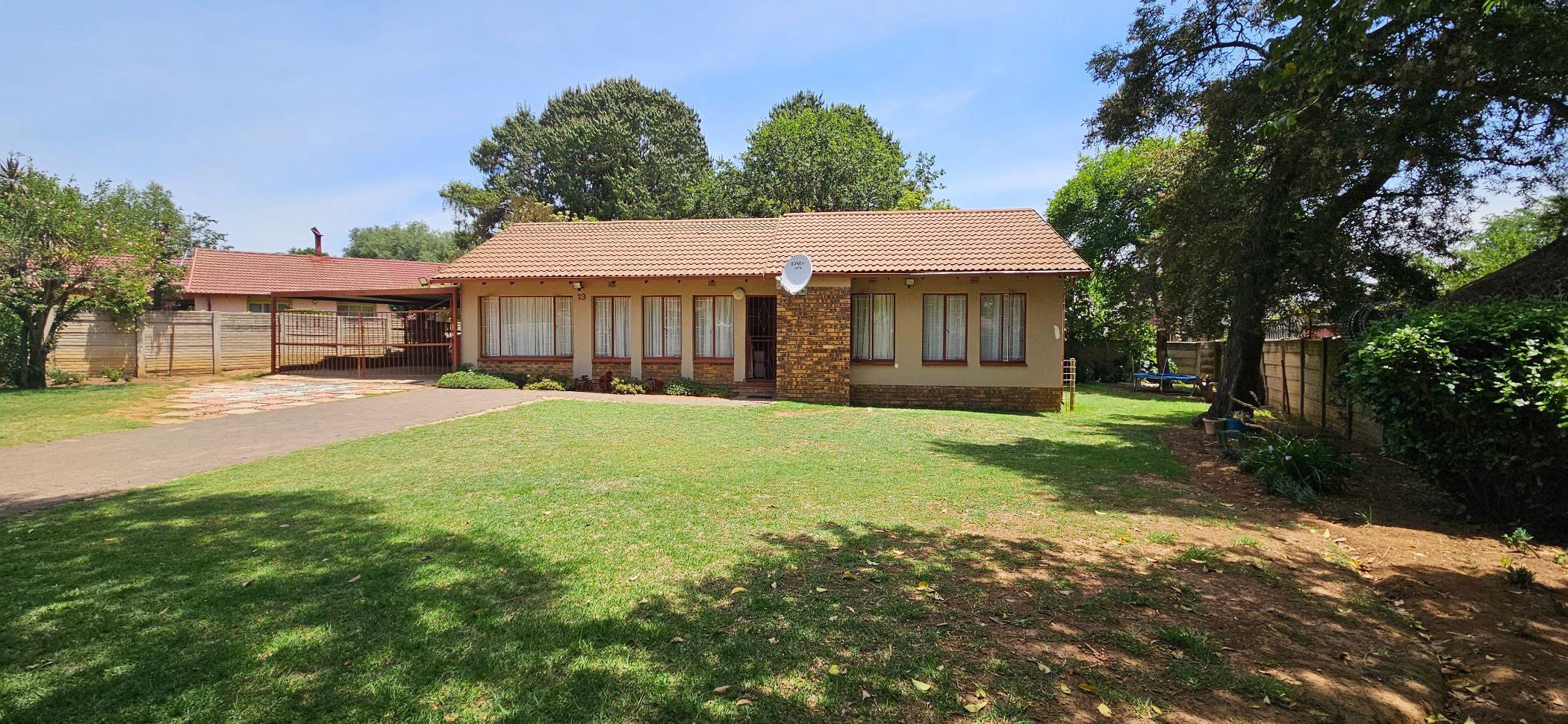 3 Bedroom House For Sale Crystal Park EN1638595 Pam Golding Properties