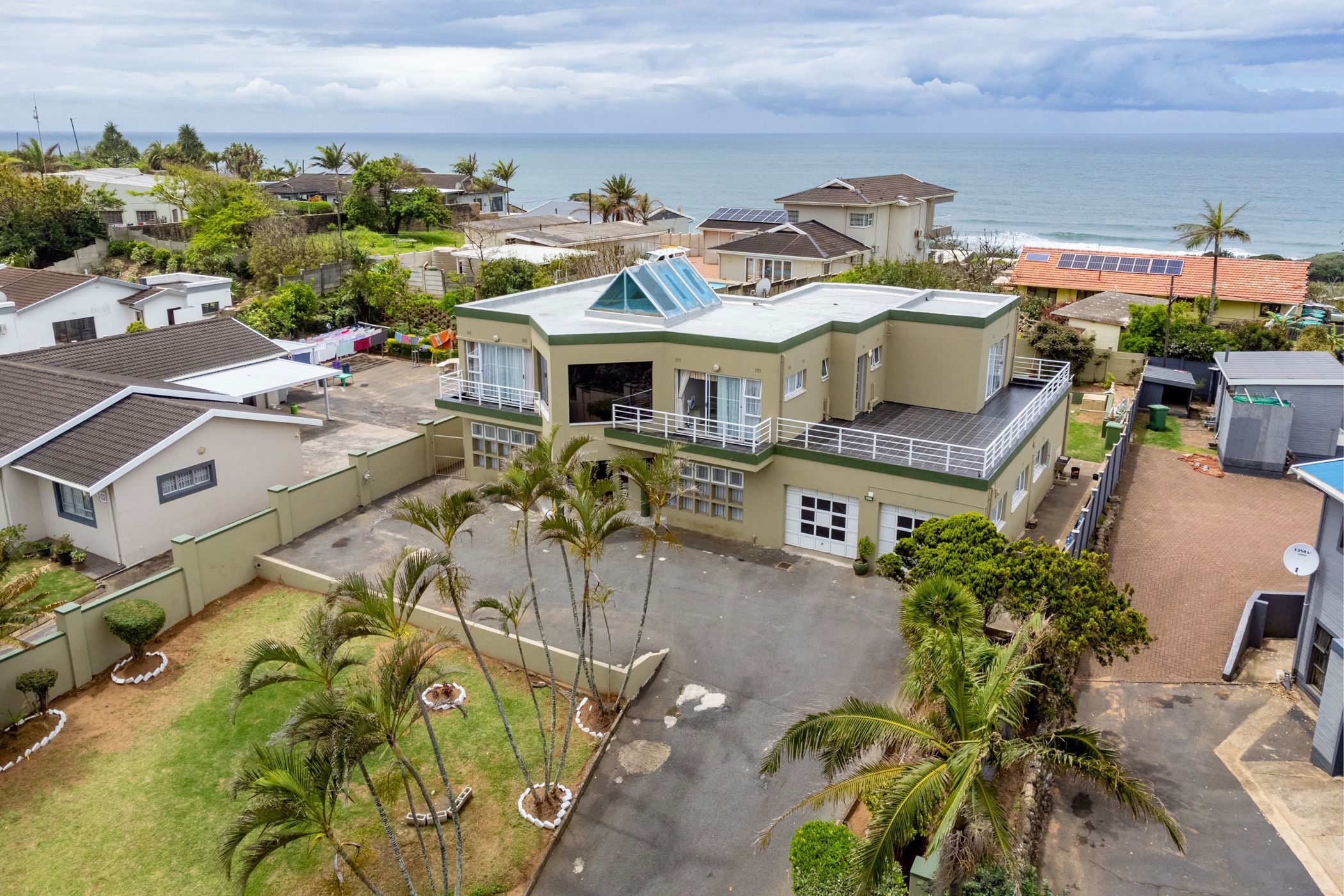 4 Bedroom Doublestorey House For Sale Oslo Beach (Port Shepstone