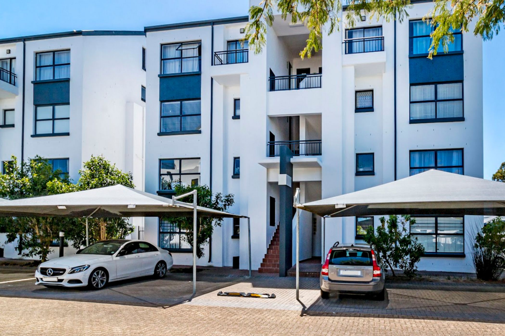 2 Bedroom Apartment For Sale De Velde SW1638583 Pam Golding