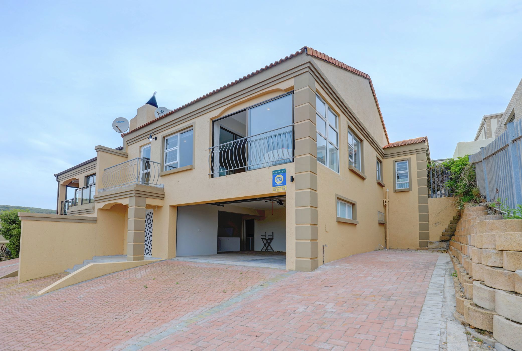 3 Bedroom Apartment For Sale Island View (Hartenbos) 1MB1637733