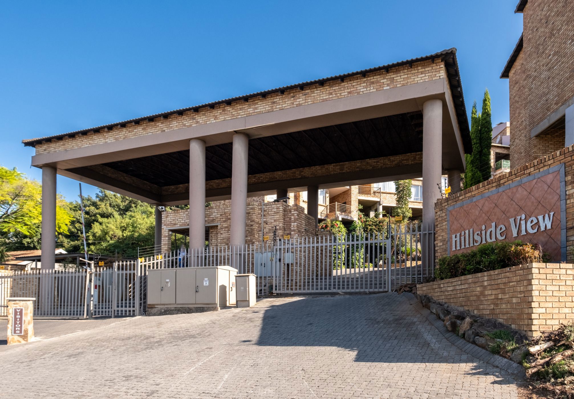 3 Bedroom Apartment For Sale Bank Assisted Sale by ABSA Windsor East RAN1636374 Pam