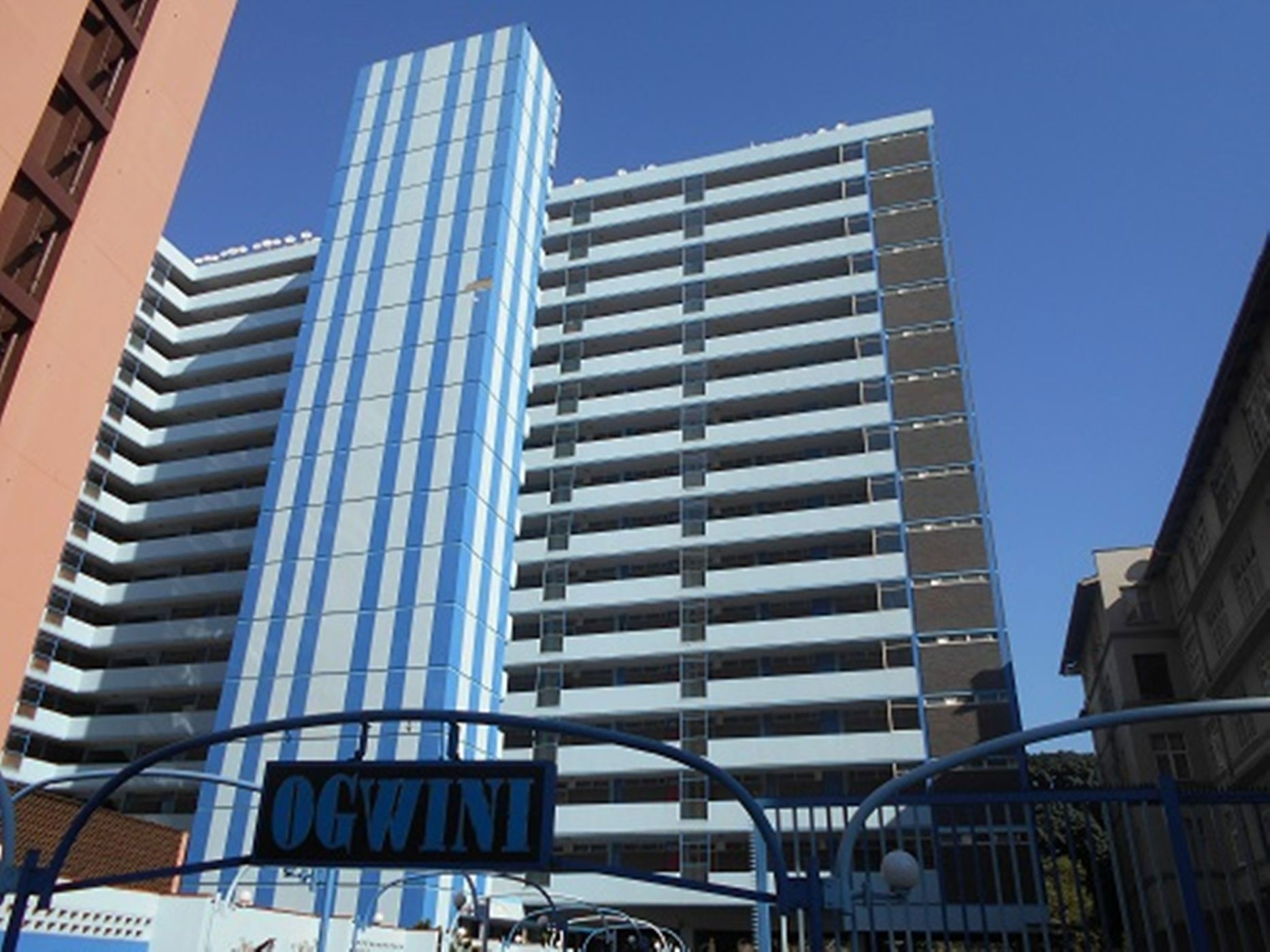 1 Bedroom Studio Apartment For Sale Durban Central 1DA1635261 Pam