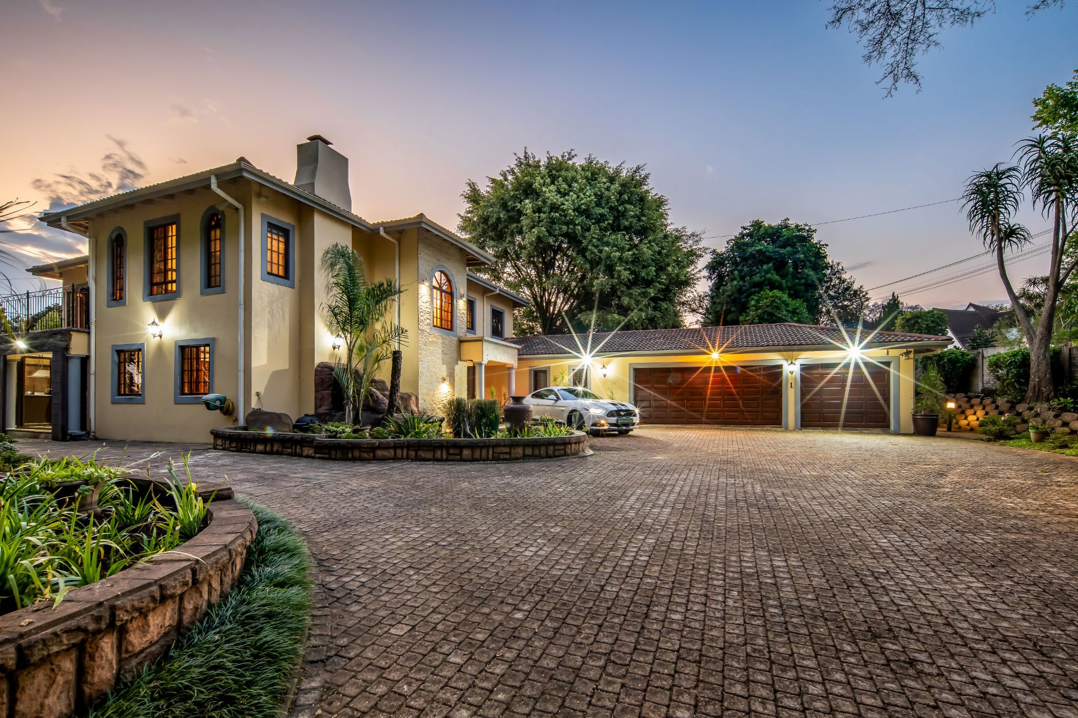 4 bedroom double-storey house for sale in Winston Park