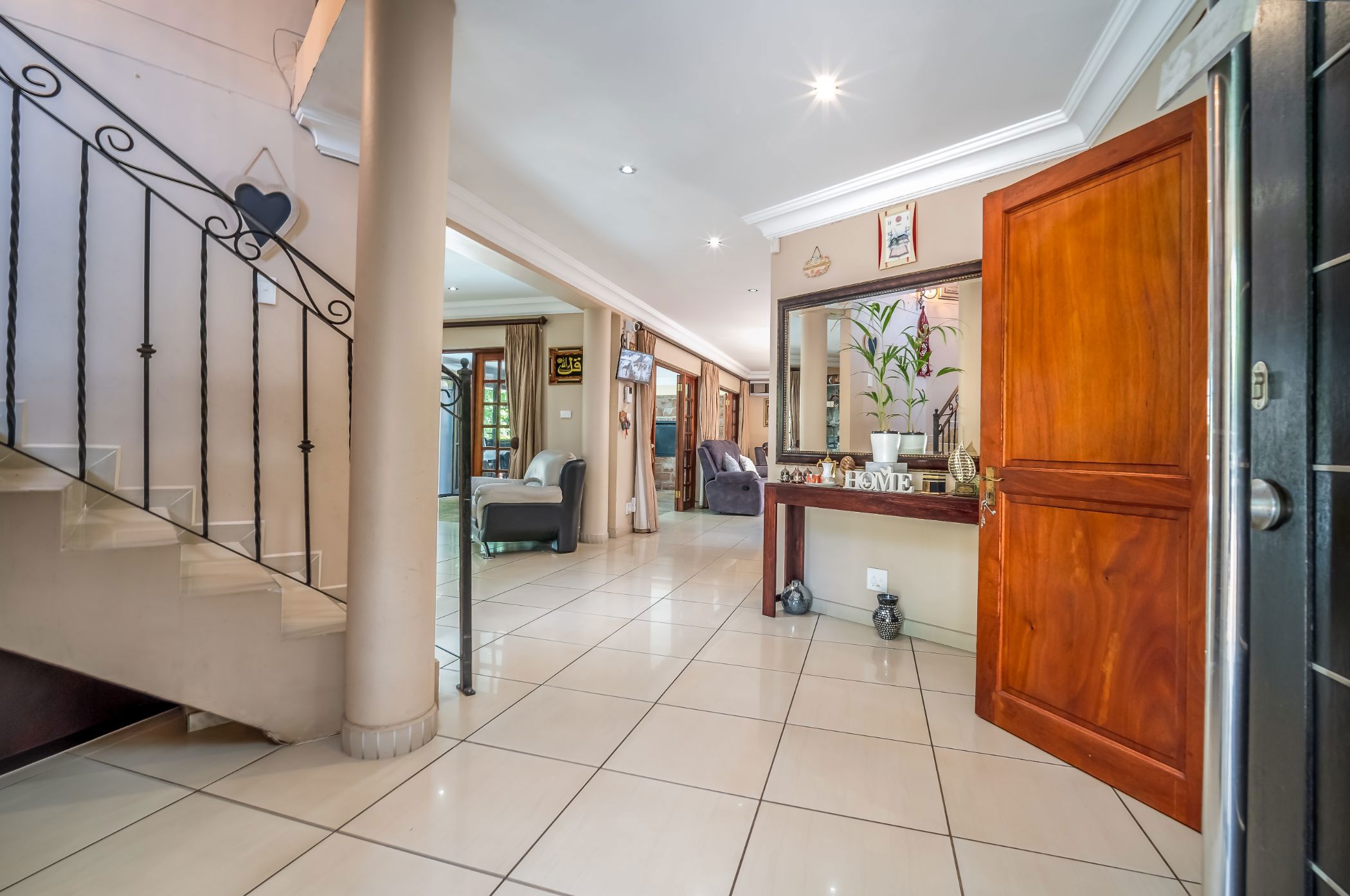 4 Bedroom Doublestorey House For Sale Winston Park 1KF1637612