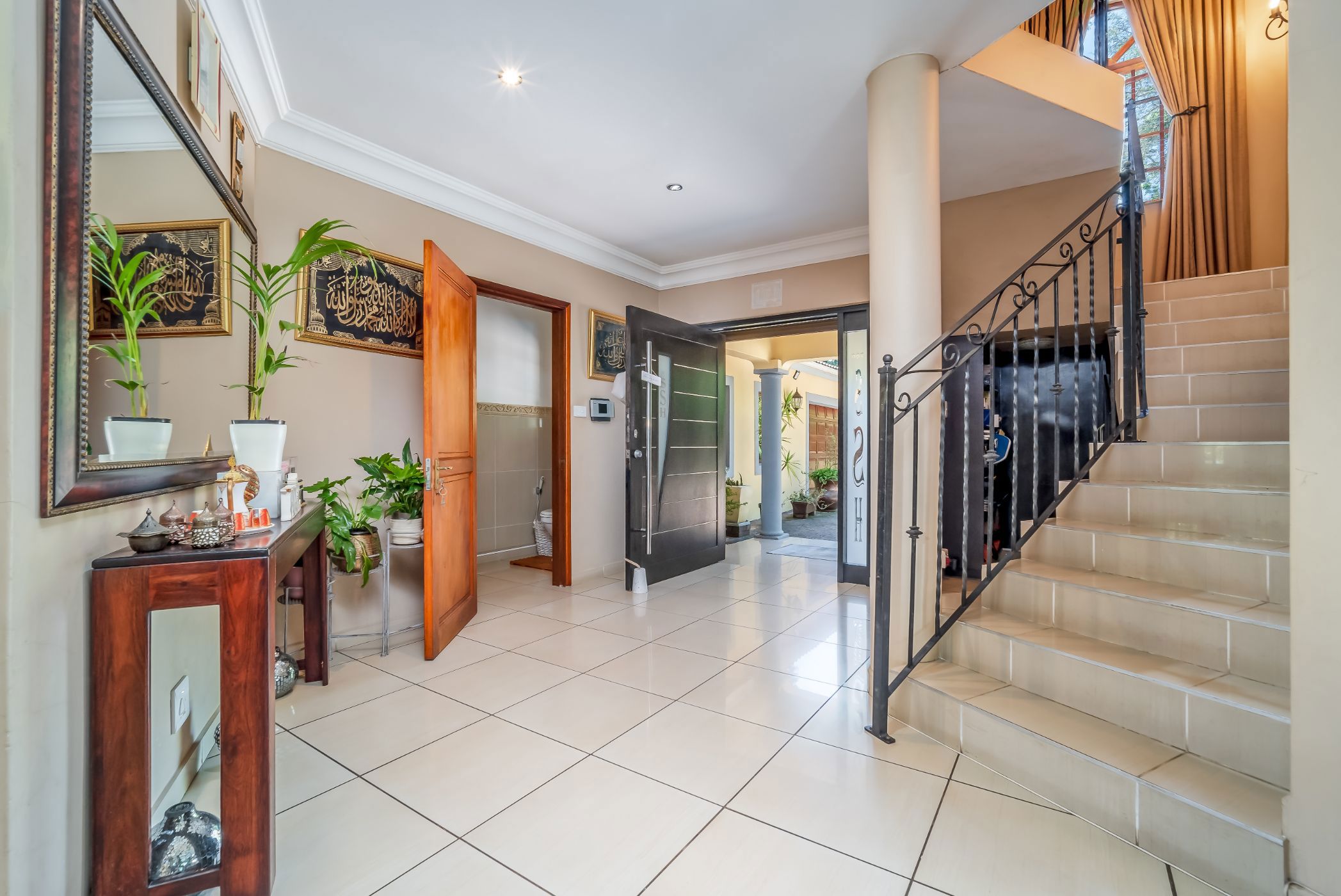 4 Bedroom Doublestorey House For Sale Winston Park 1KF1637612