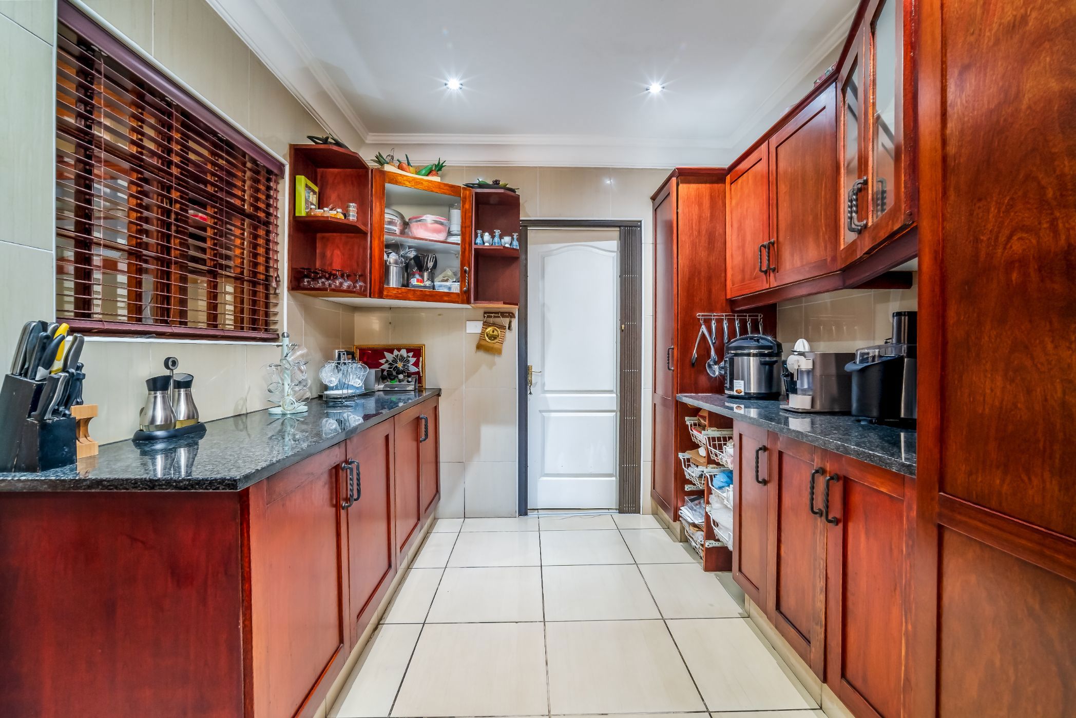 4 Bedroom Doublestorey House For Sale Winston Park 1KF1637612